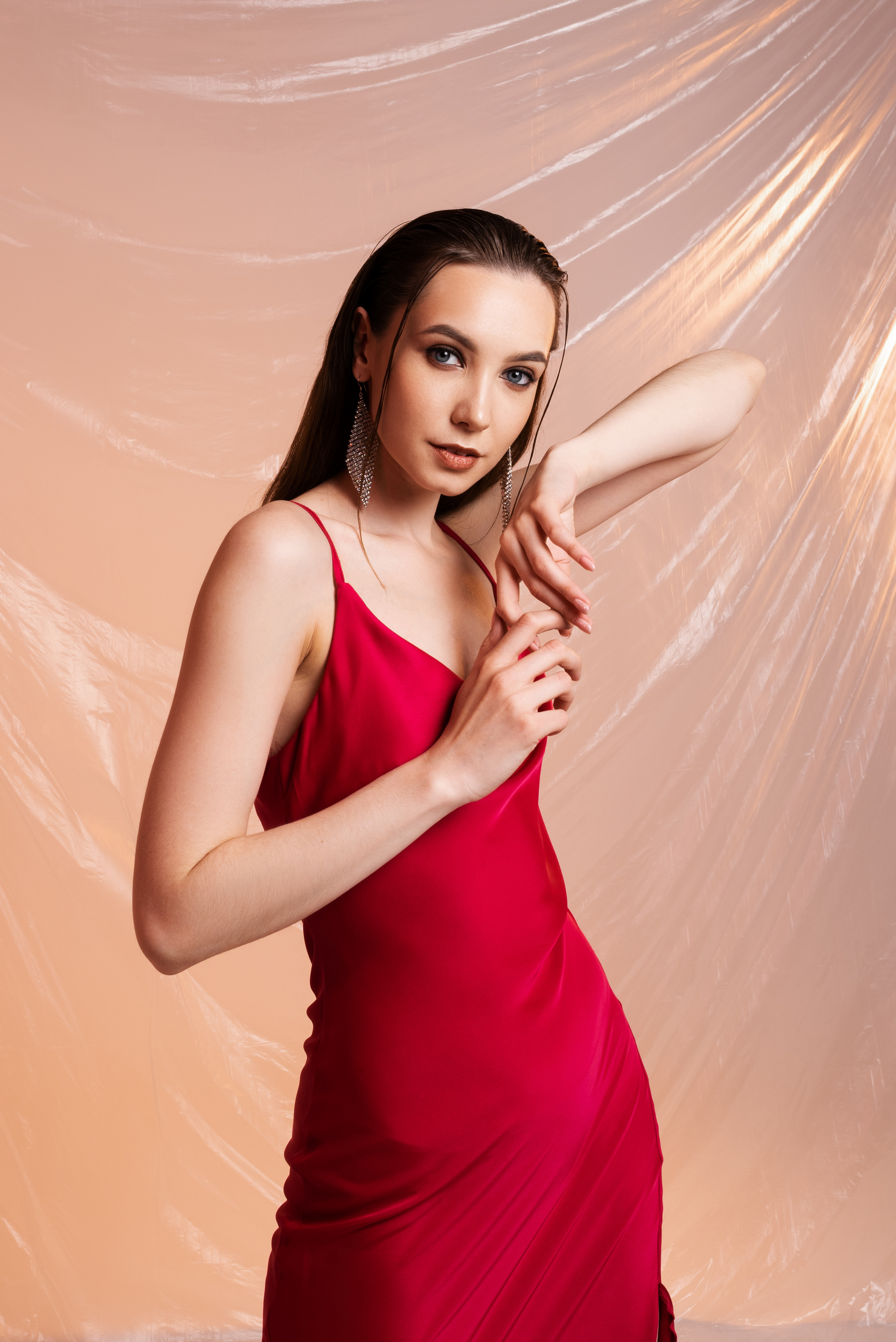 Студийная фотосессия с полиэтиленом. Фотограф в Уфе Комягина Анастасия