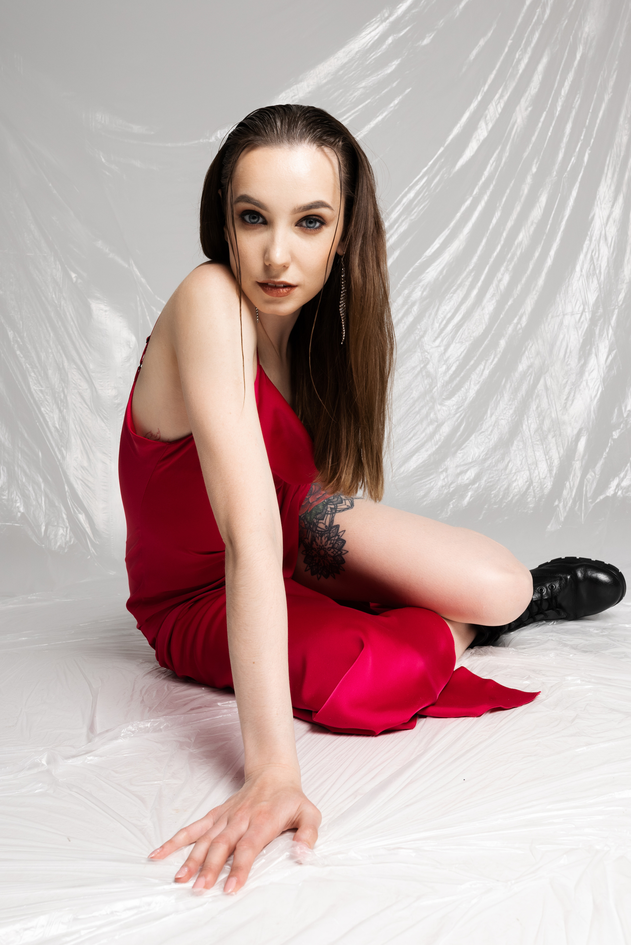 Студийная фотосессия с полиэтиленом. Фотограф в Уфе Комягина Анастасия