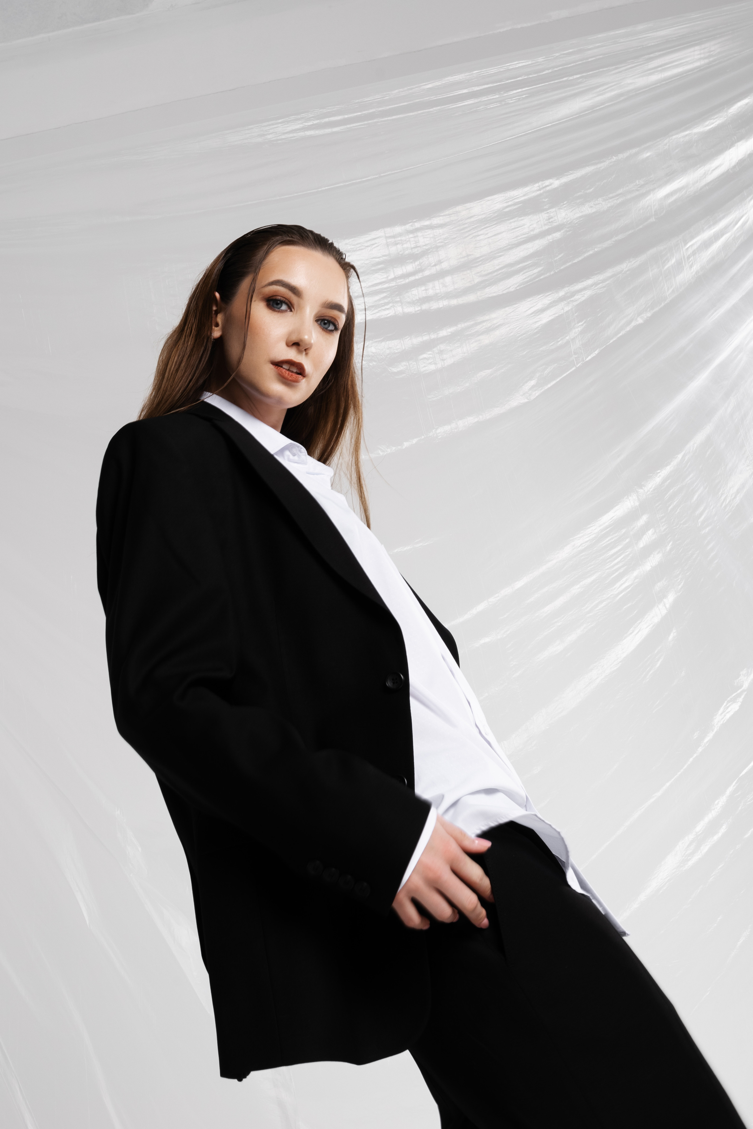 Студийная фотосессия с полиэтиленом. Фотограф в Уфе Комягина Анастасия