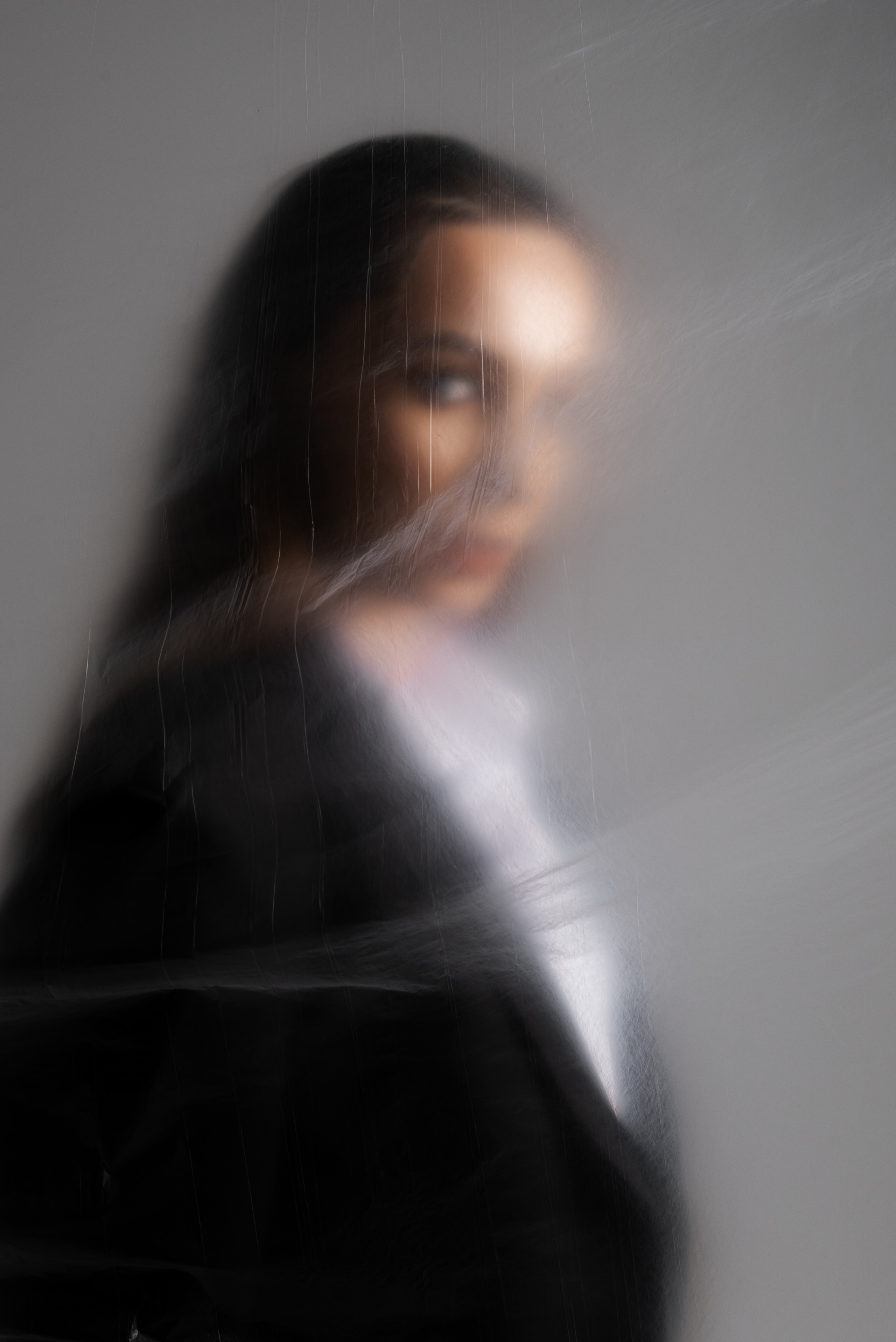 Студийная фотосессия с полиэтиленом. Фотограф в Уфе Комягина Анастасия