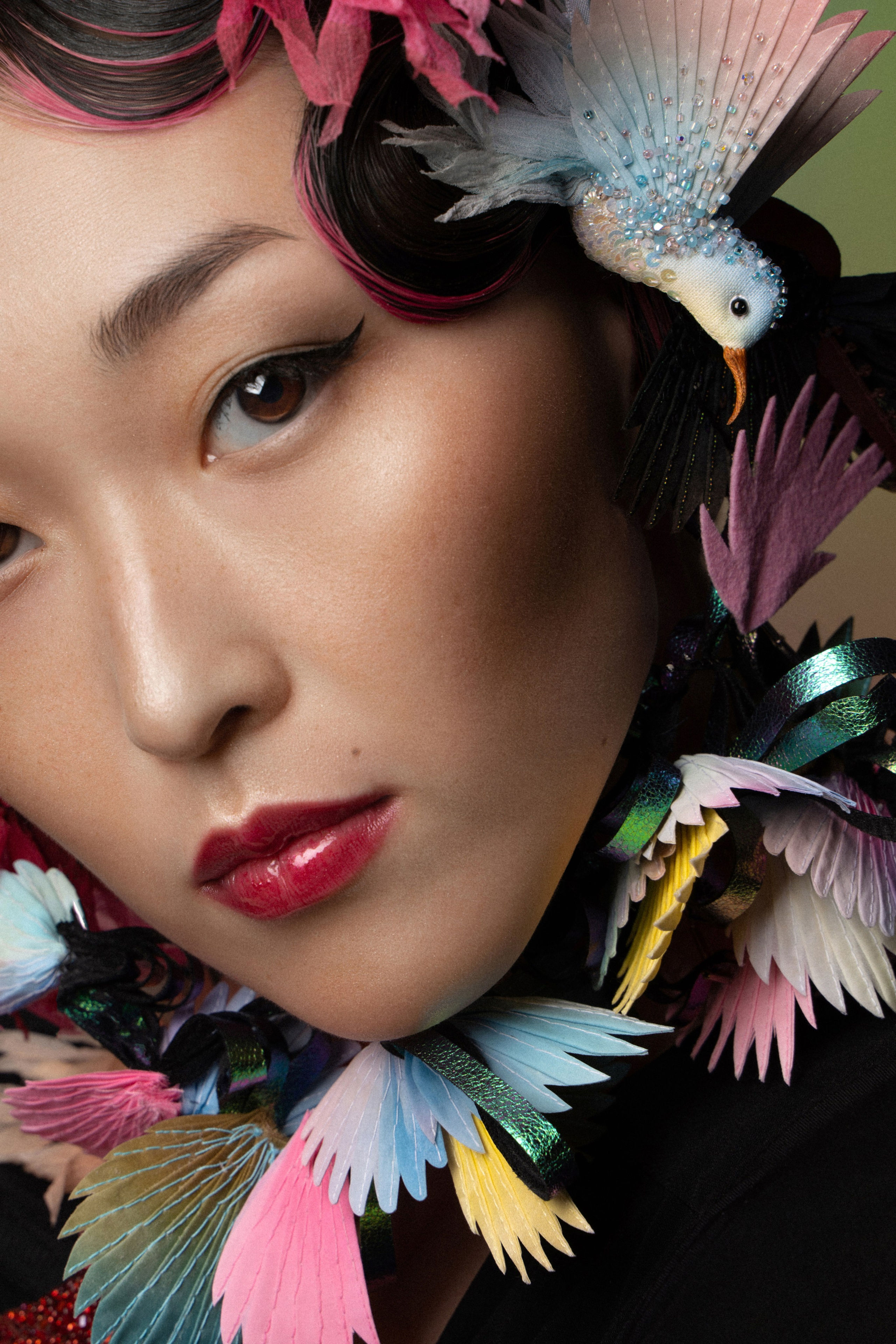 Профессиональная фотосессия в студии. Сестры Карабаза. Фотографы и ретушеры в Москве и Санкт-Петербурге