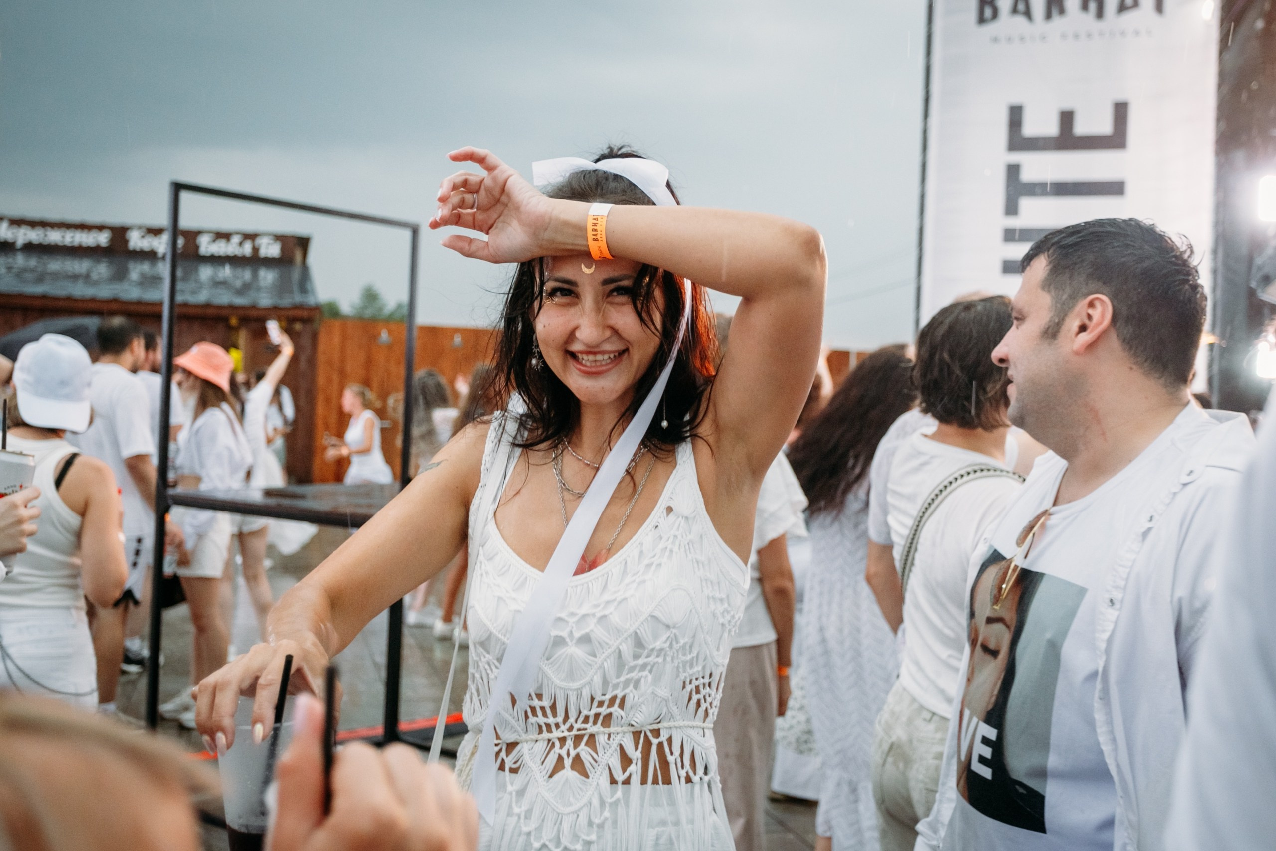 White Party @ Бархат парк. Репортажный фотограф Максим Полянский. Москва, Санкт-Петербург, Красноярск