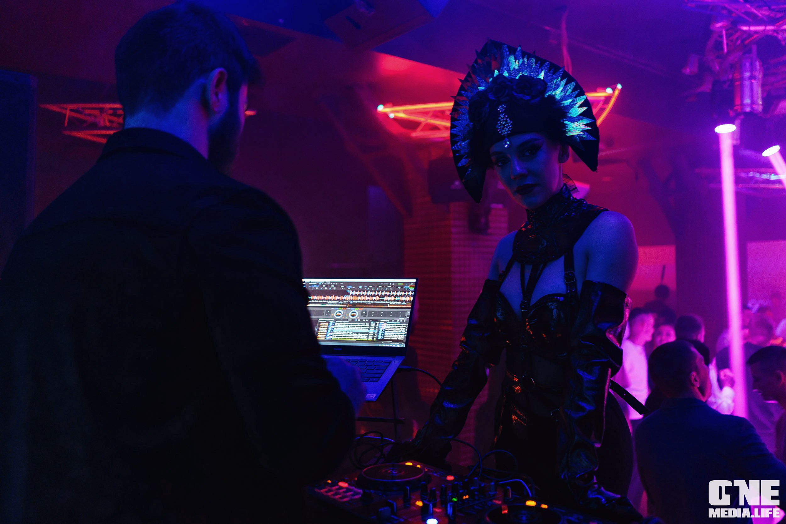 Фоторепортаж из РК Планета. One Media Life: фоторепортажи, фотоотчеты с мероприятий и заведений