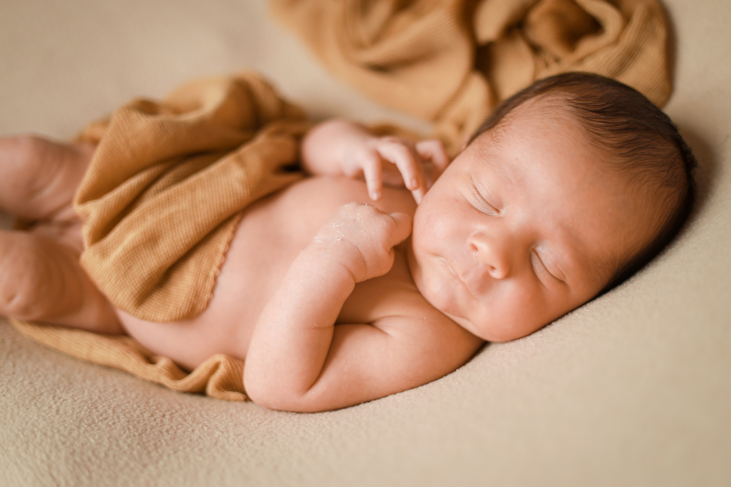 Ньюборн съёмка в студии. Семейный и Детский фотограф в Краснодаре Дарья Насаченко