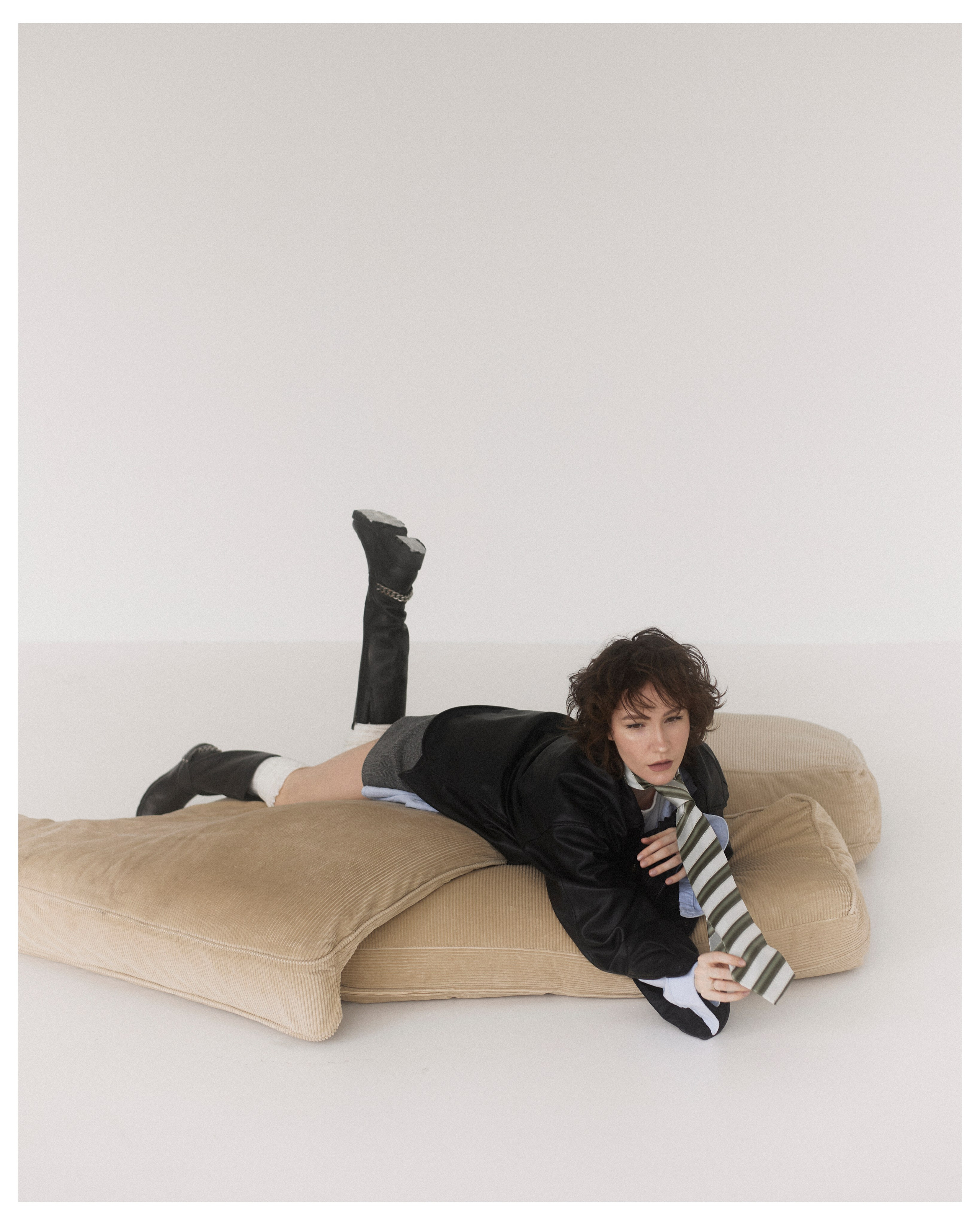 Alexandra. Влада Зюзина — adalwzet posmotri — коммерческий фотограф в Москве — портретный фотограф, фотограф для брендов