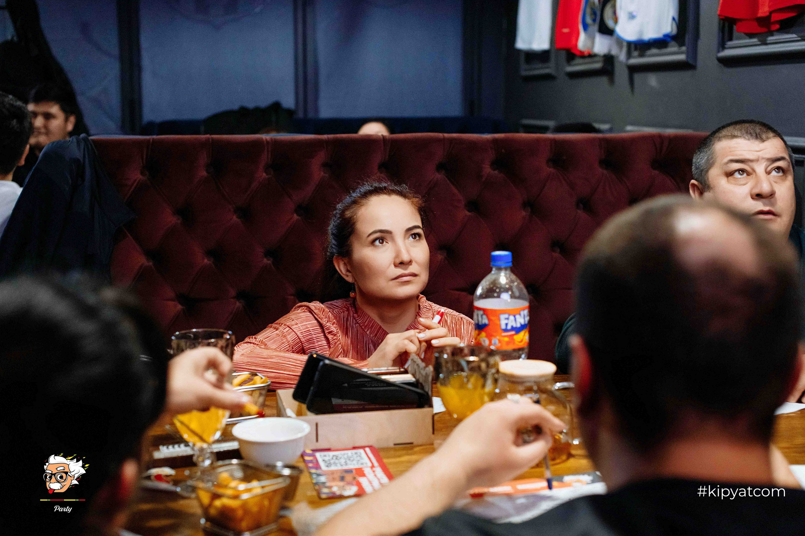 Эйнштейн Party