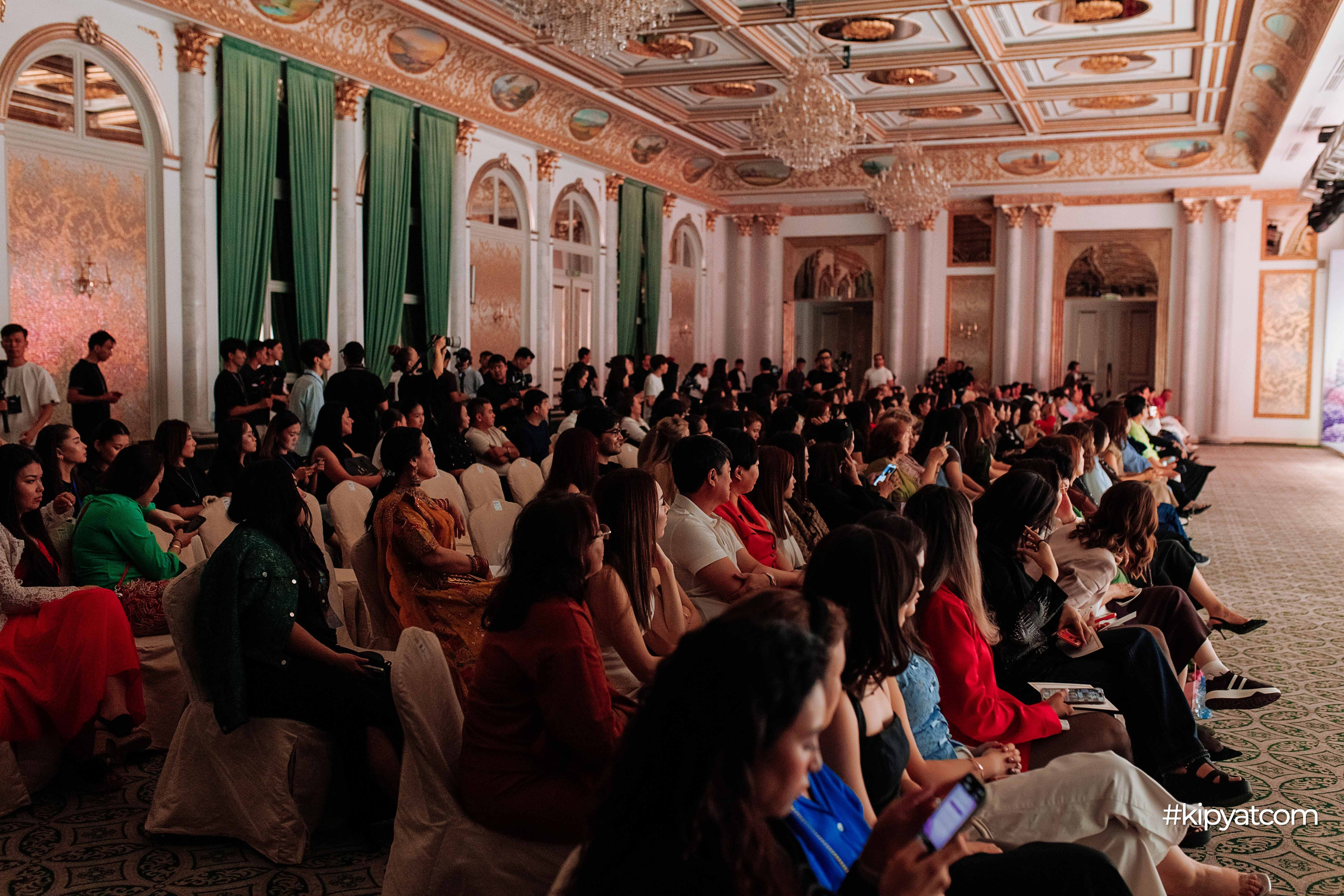 KAZAKHSTAN FASHION WEEK SHYMKENT «11 SEASON». Кипятком Шымкент