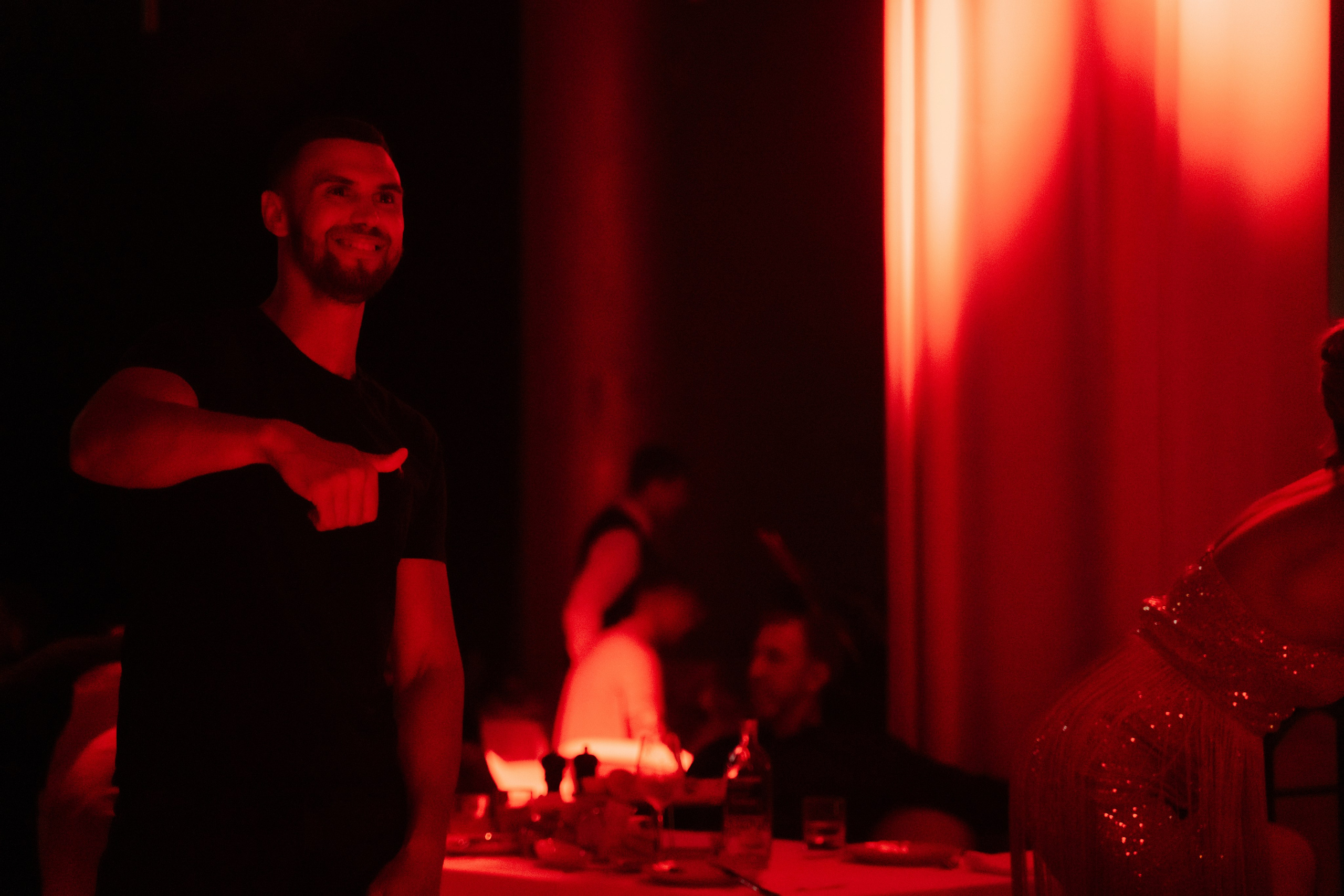 12 июля (пятница). BENUAR Restaurant