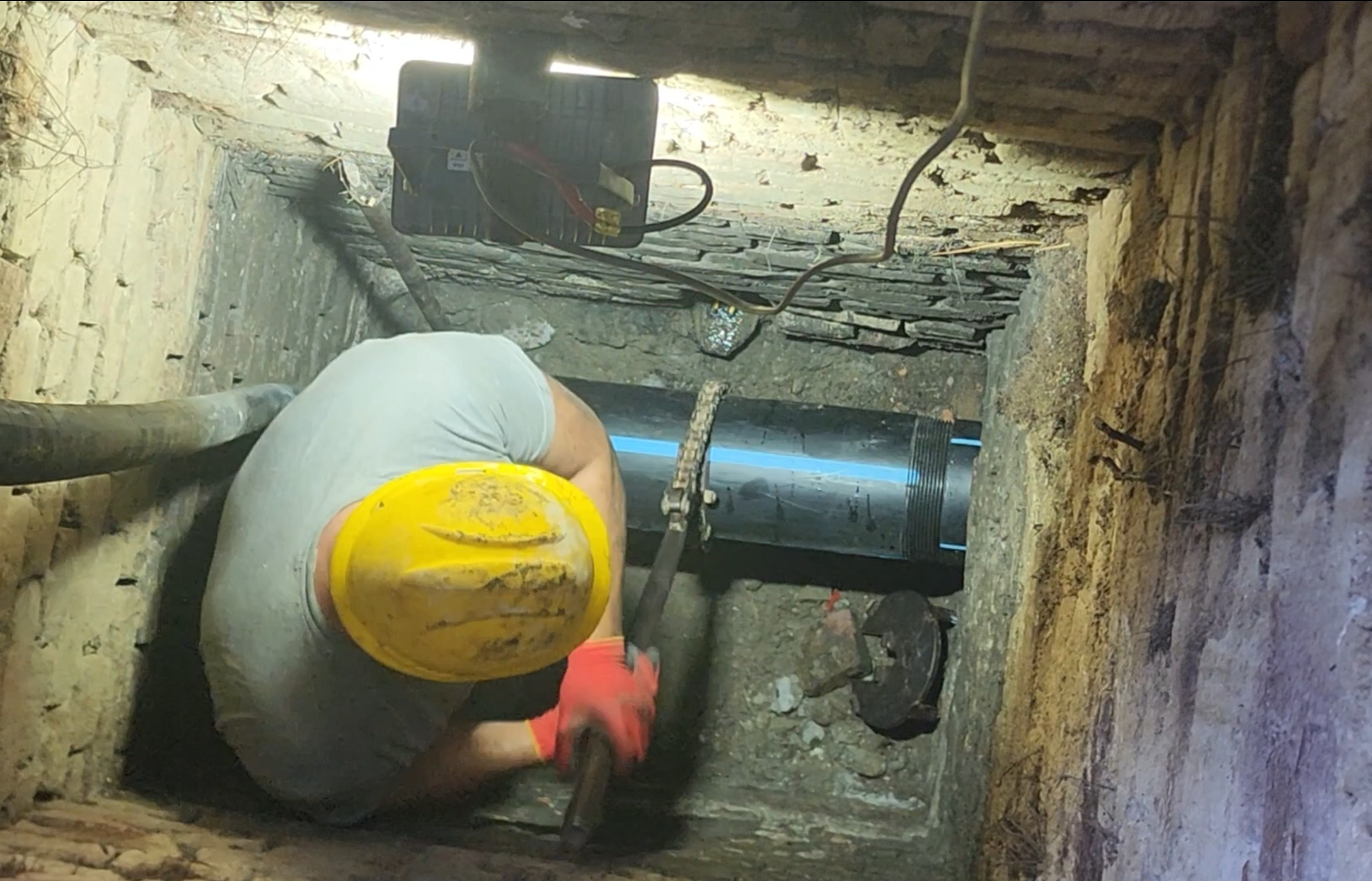 Фото. КОМБЕСТ — бестраншейные технологии