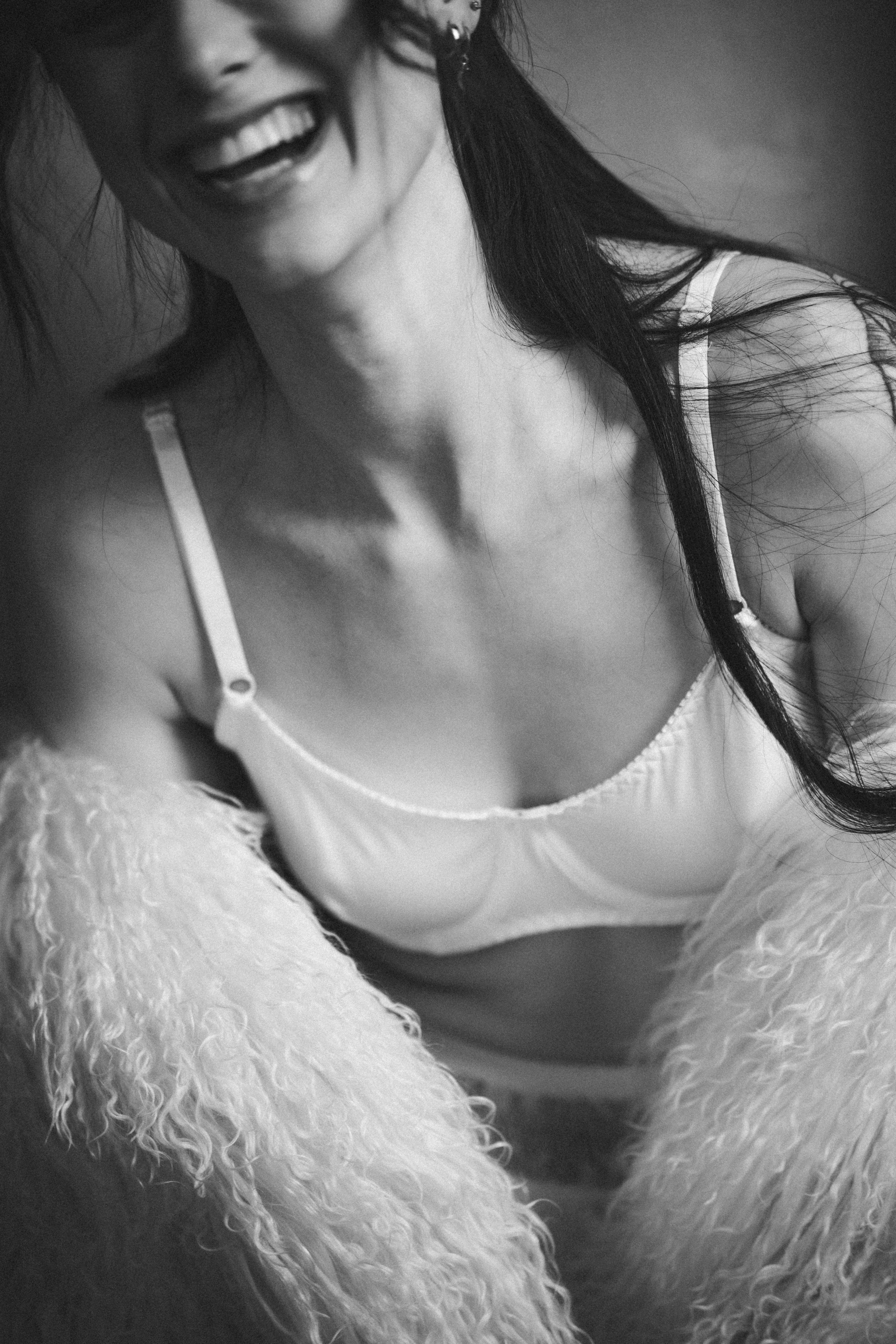 Яна. Главная