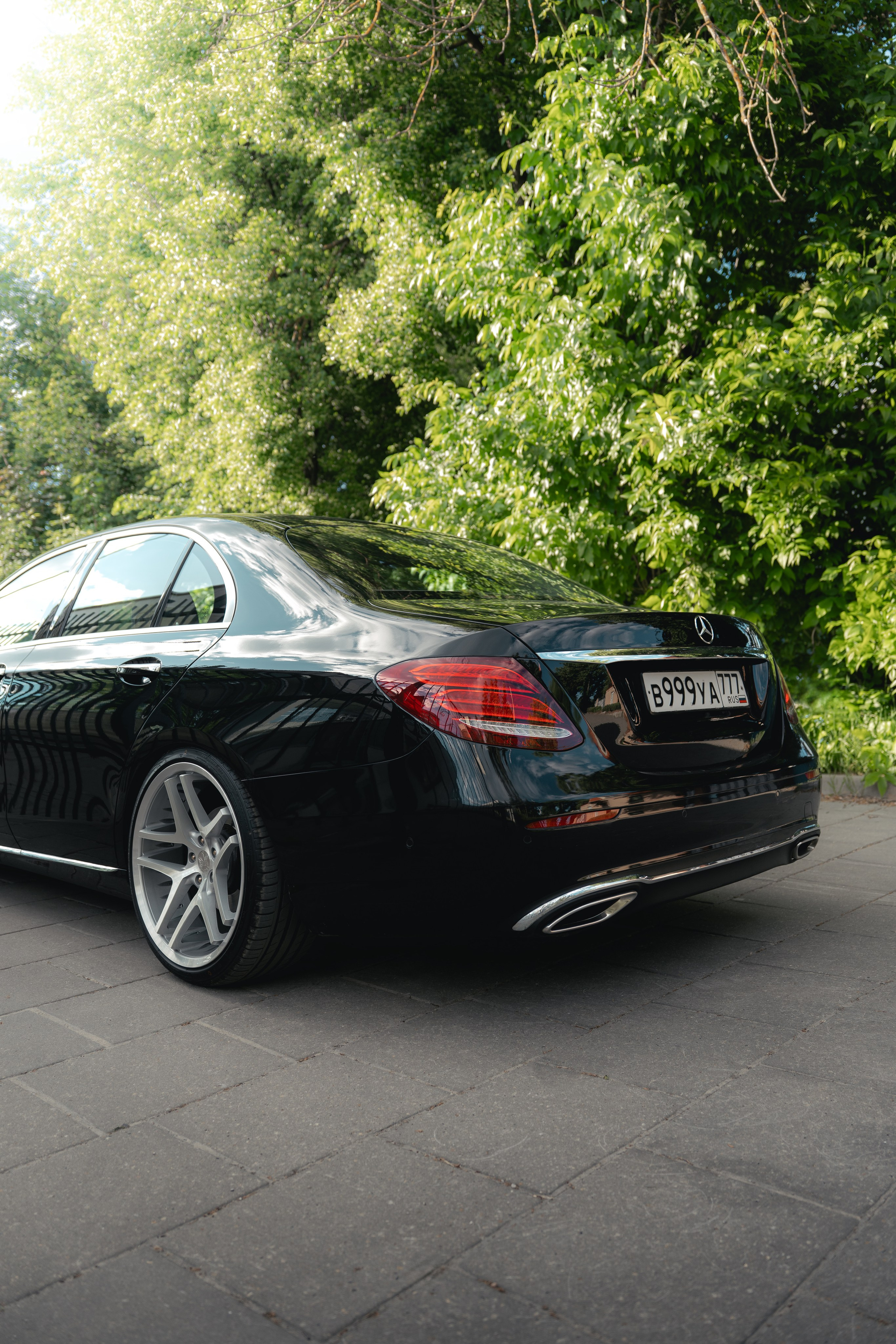 Фотографии Mercedes-Benz E-class