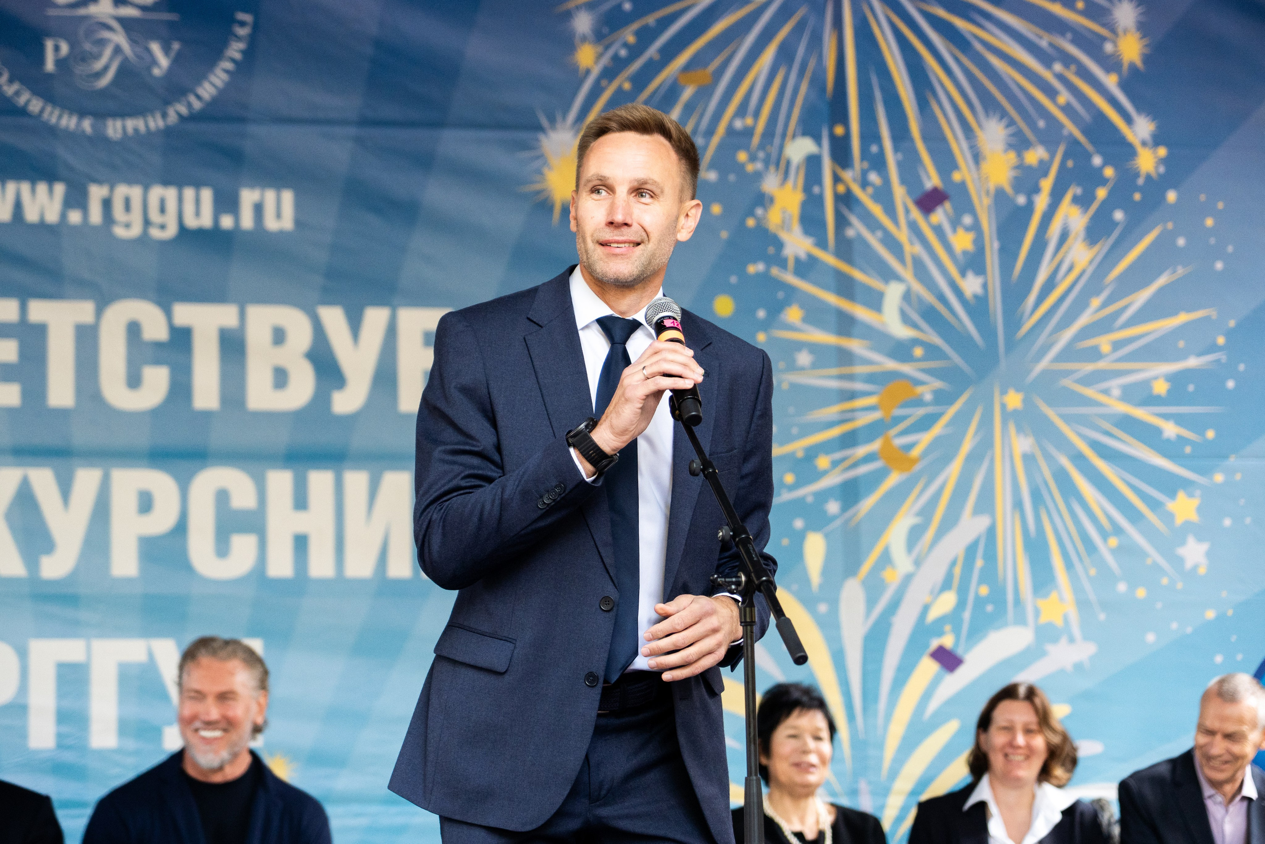 Посвящение в студенты в РГГУ. Репортажный фотограф в Москве Легкая Софья