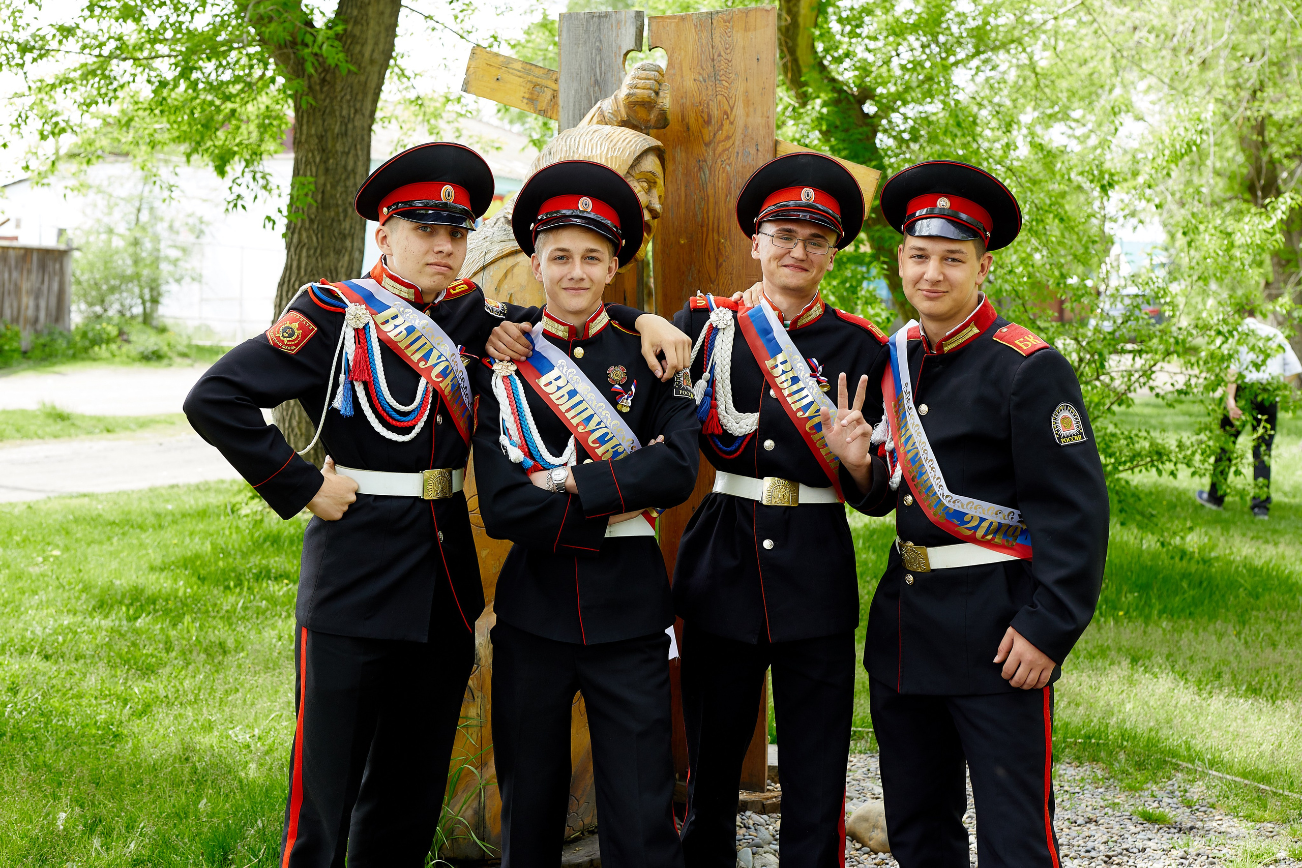 Кадеты последний звонок. Фотограф Вячеслав Фарунин