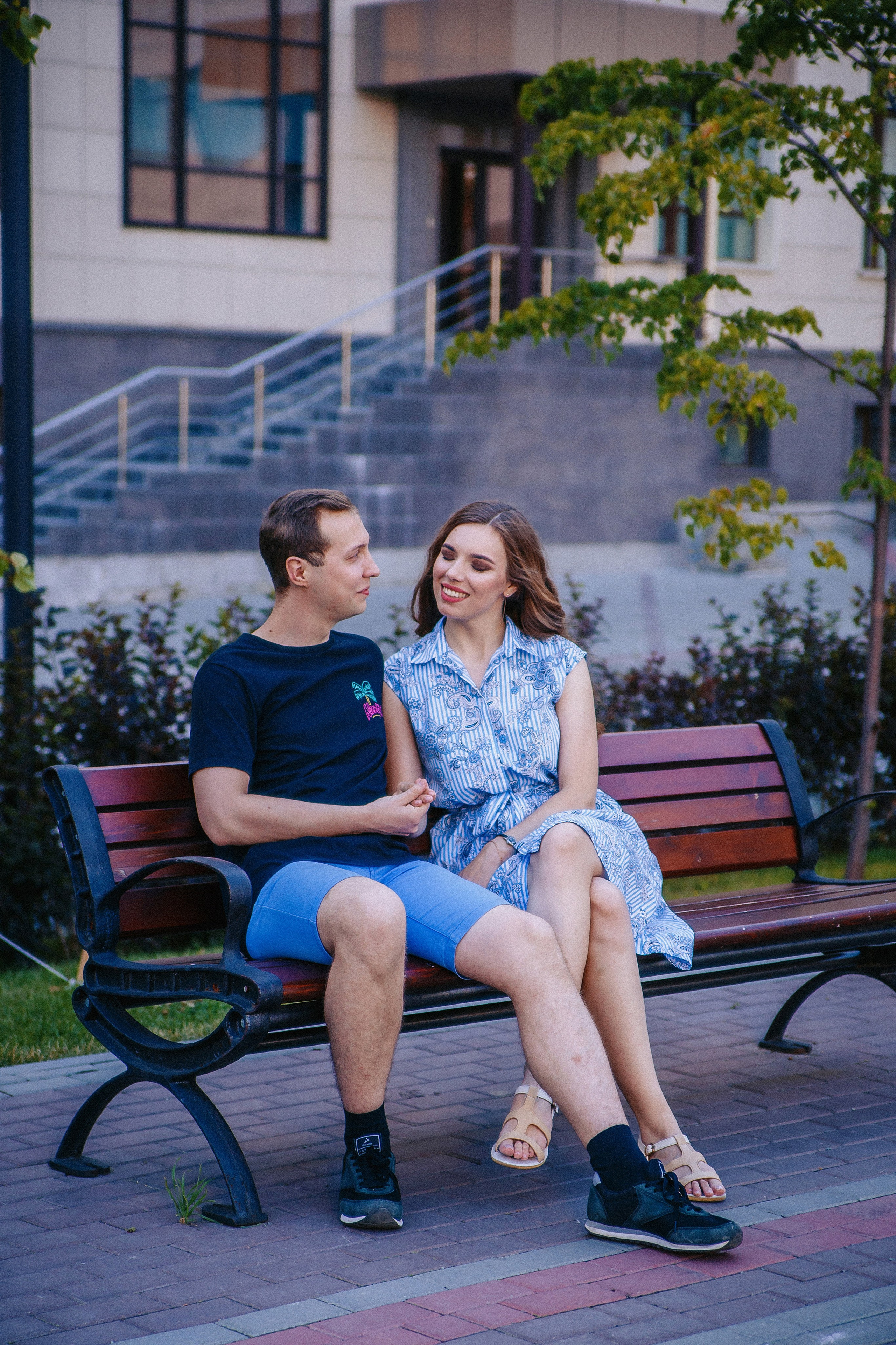 Love story. Выпускные альбомы Искитим, Бердск и Новосибирск Крюкова Елена