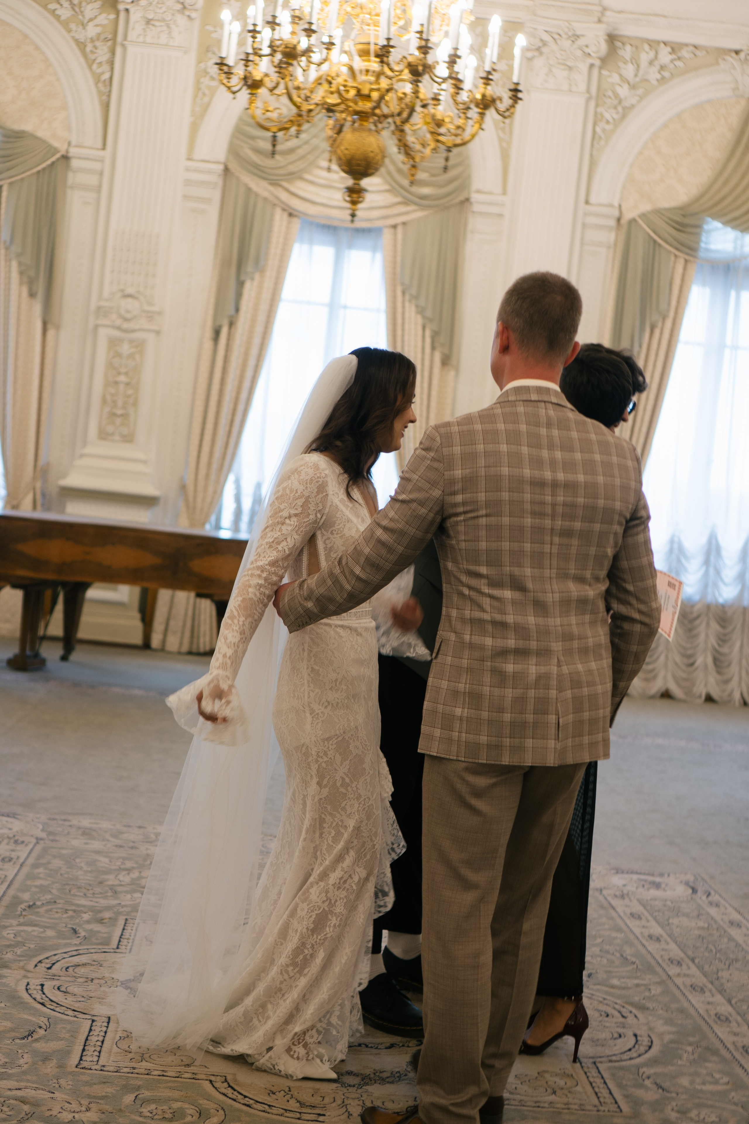 СЪЁМКИ В ПЕРВОМ ДВОРЦЕ ПРОГУЛКА И СТУДИЯ. Профессиональный фотограф, Санкт-Петербург — Виктория Богомолова