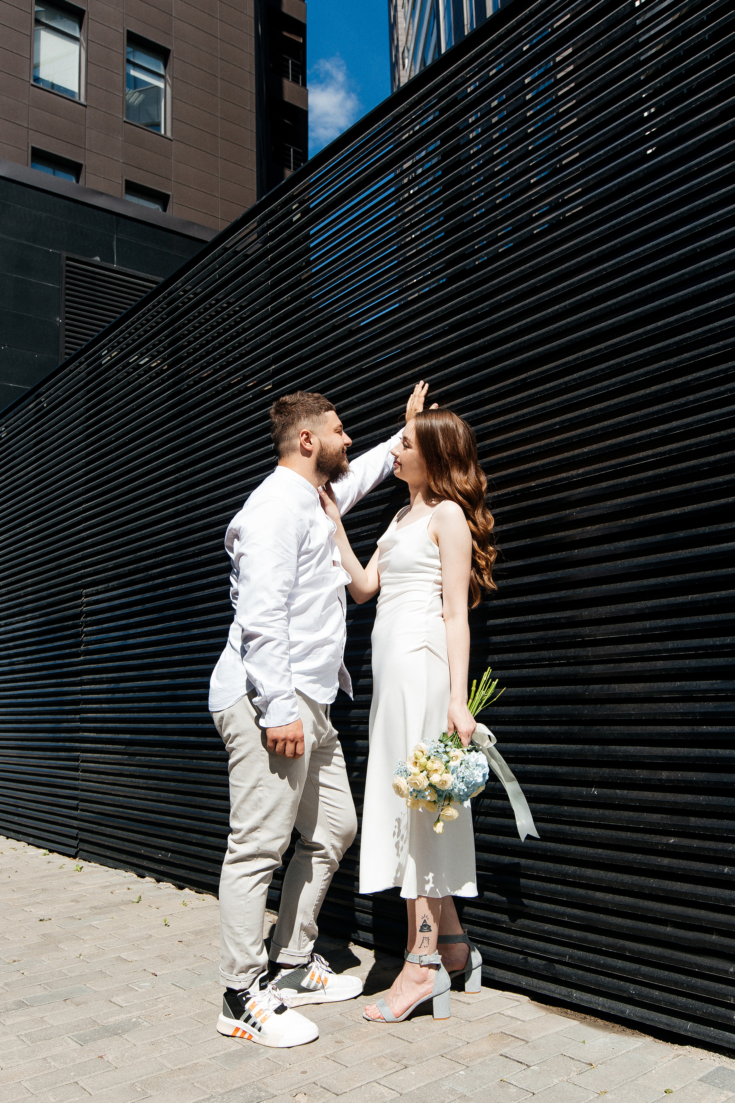 Свадебная прогулка Владимира и Виктории. Свадебный и портретный фотограф Летавина Наталия. Екатеринбург
