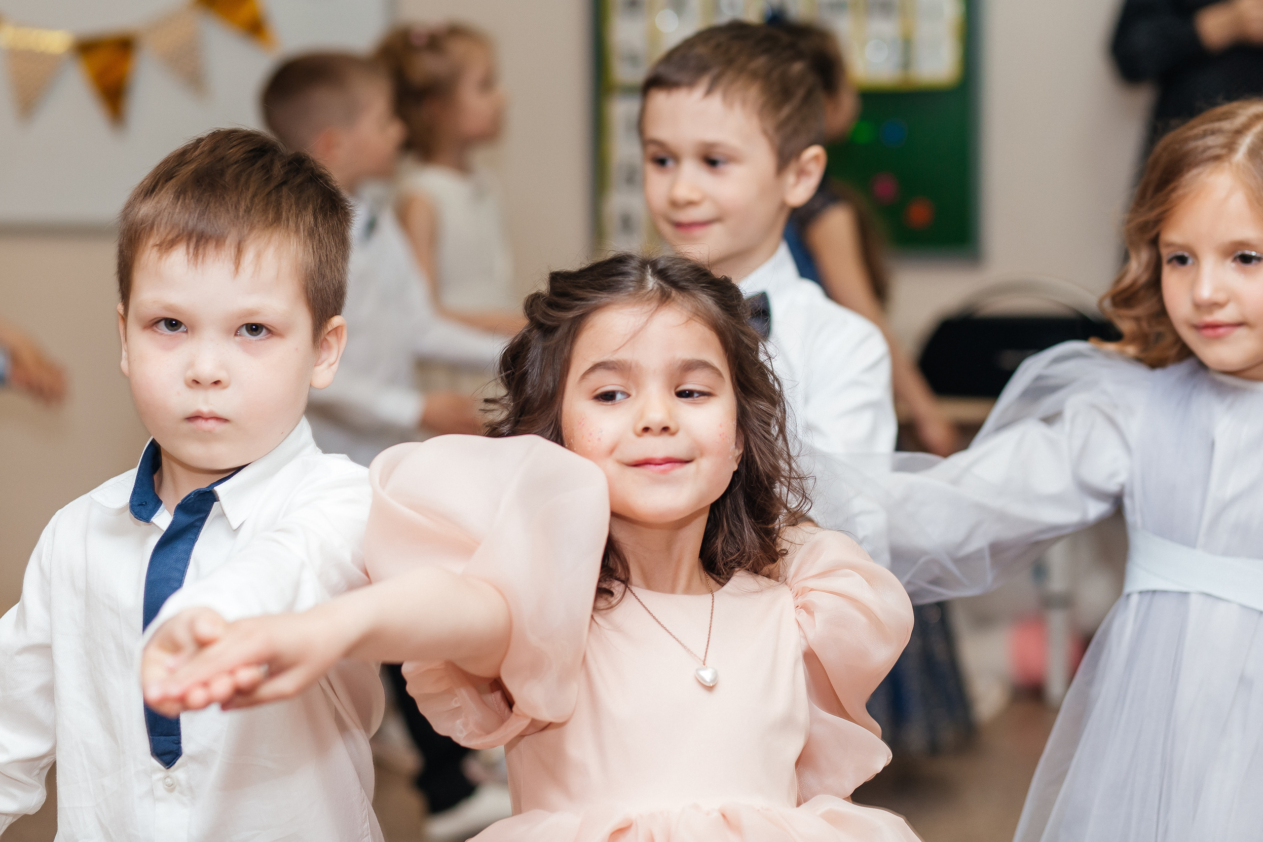 Фотосессия выпускного в детском саду «LaMama». Свадебный и портретный фотограф Летавина Наталия. Екатеринбург