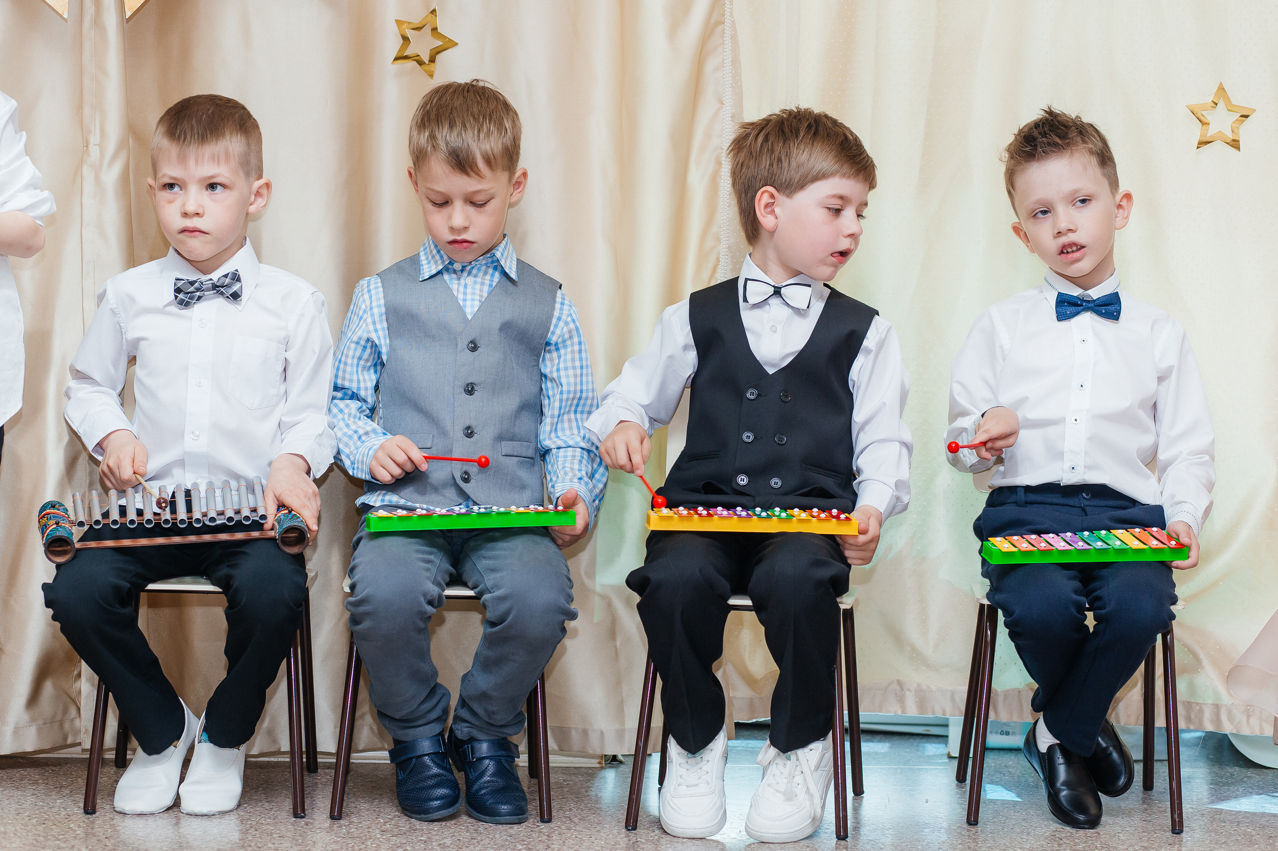 Фотосессия выпускного в детском саду «LaMama». Свадебный и портретный фотограф Летавина Наталия. Екатеринбург