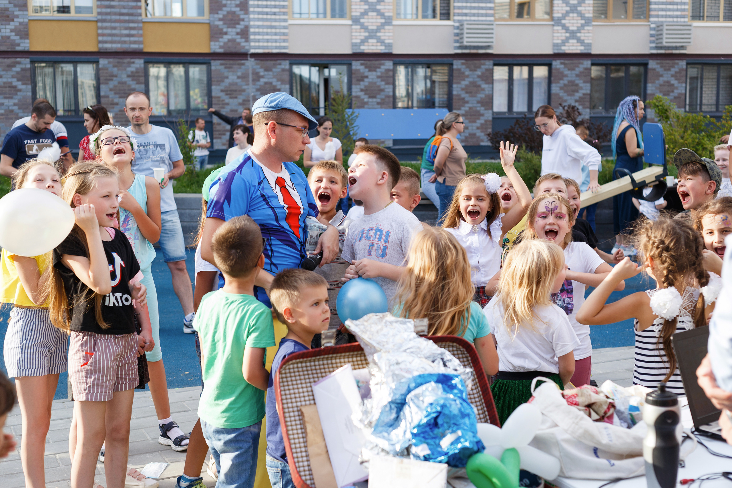 Репортажная фотосессия «День двора». Свадебный и портретный фотограф Летавина Наталия. Екатеринбург