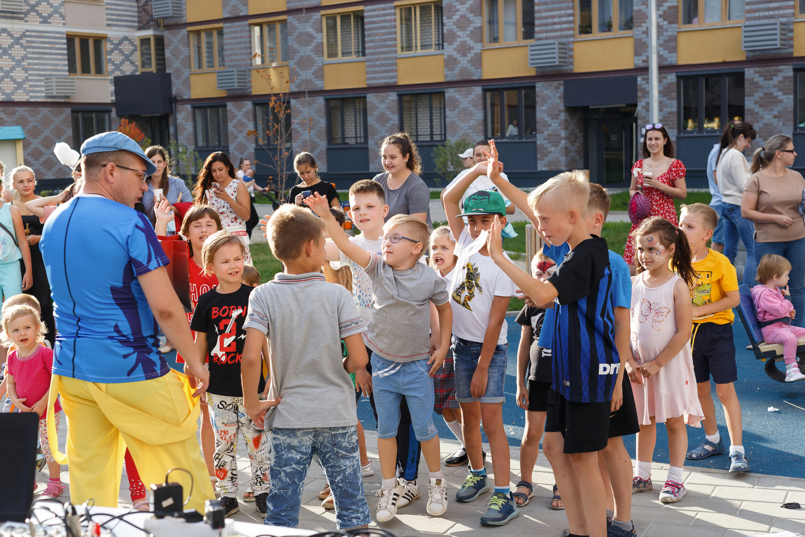 Репортажная фотосессия «День двора». Свадебный и портретный фотограф Летавина Наталия. Екатеринбург