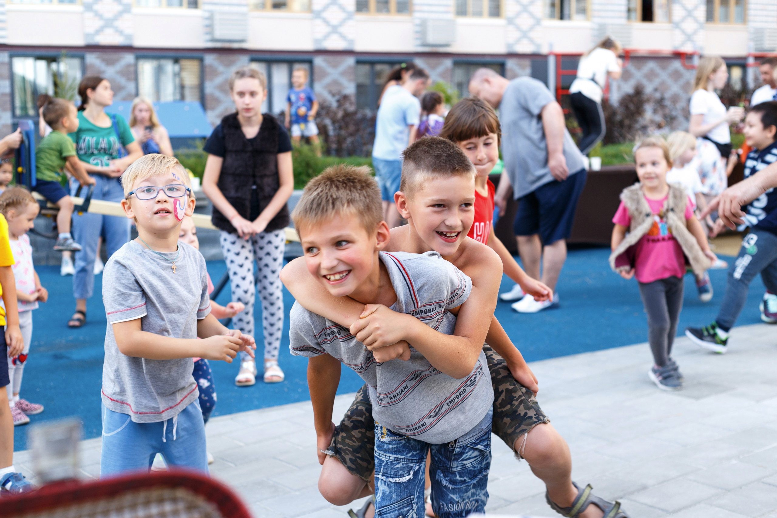 Репортажная фотосессия «День двора». Свадебный и портретный фотограф Летавина Наталия. Екатеринбург