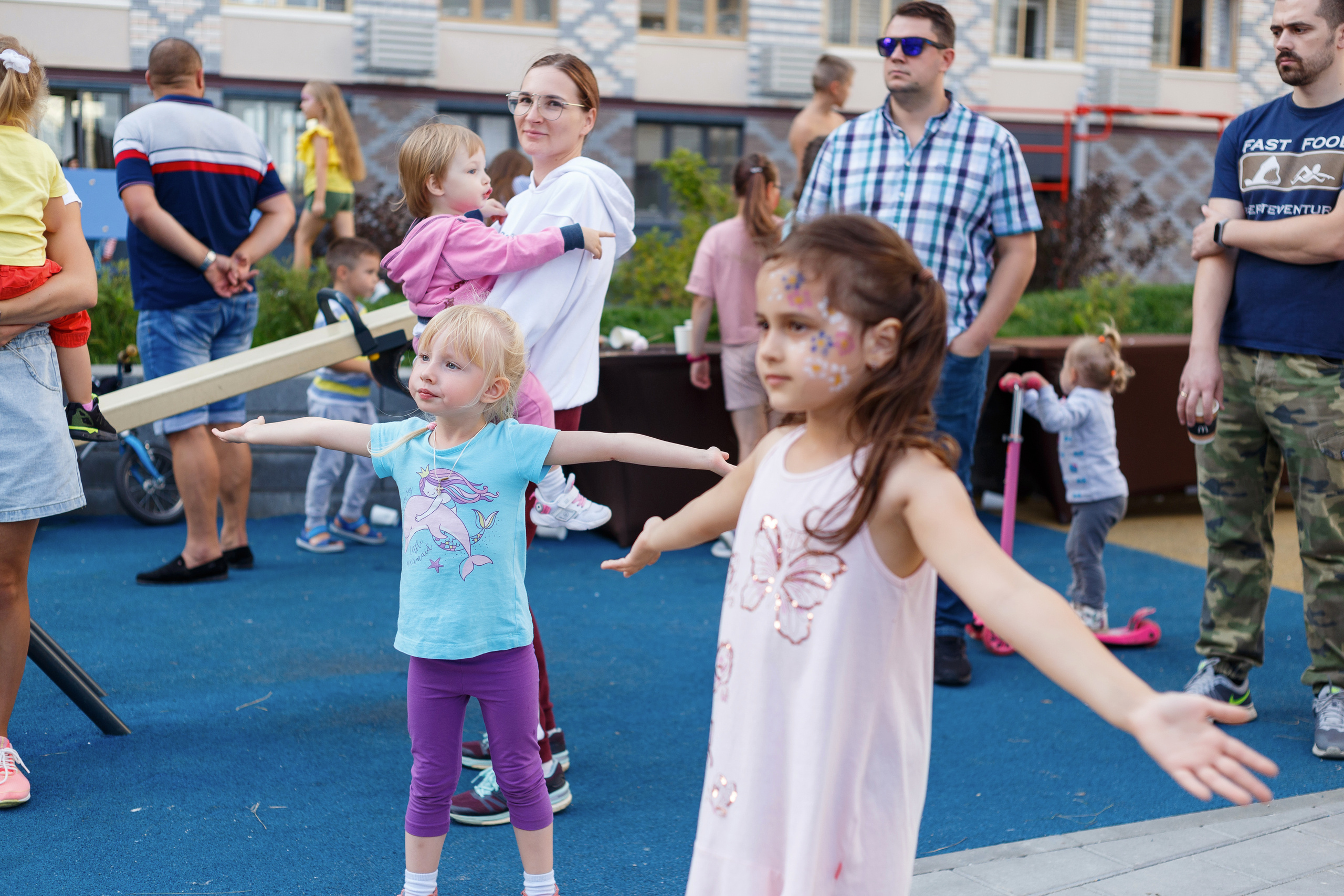 Репортажная фотосессия «День двора». Свадебный и портретный фотограф Летавина Наталия. Екатеринбург