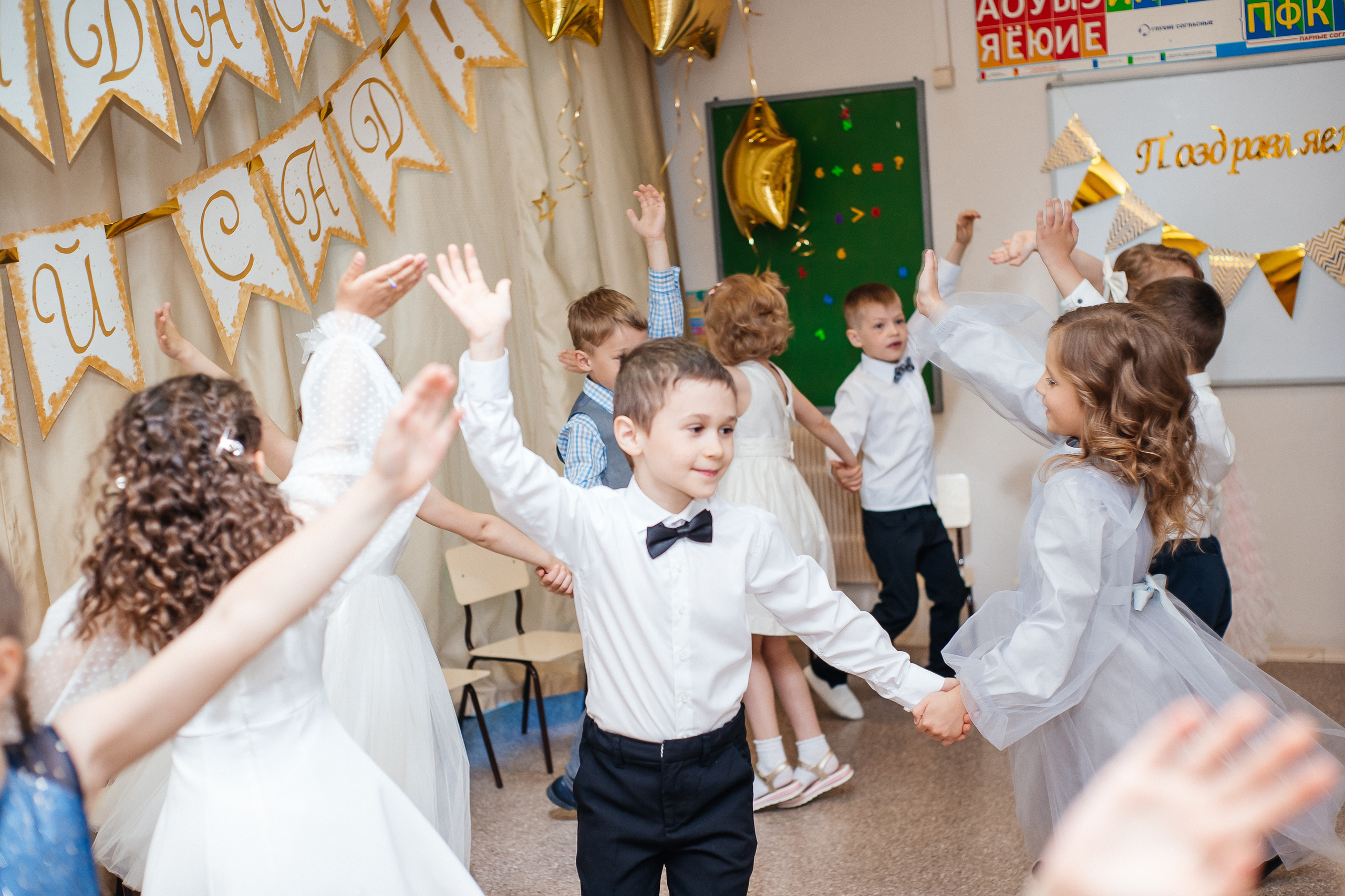 Фотосессия выпускного в детском саду «LaMama». Свадебный и портретный фотограф Летавина Наталия. Екатеринбург
