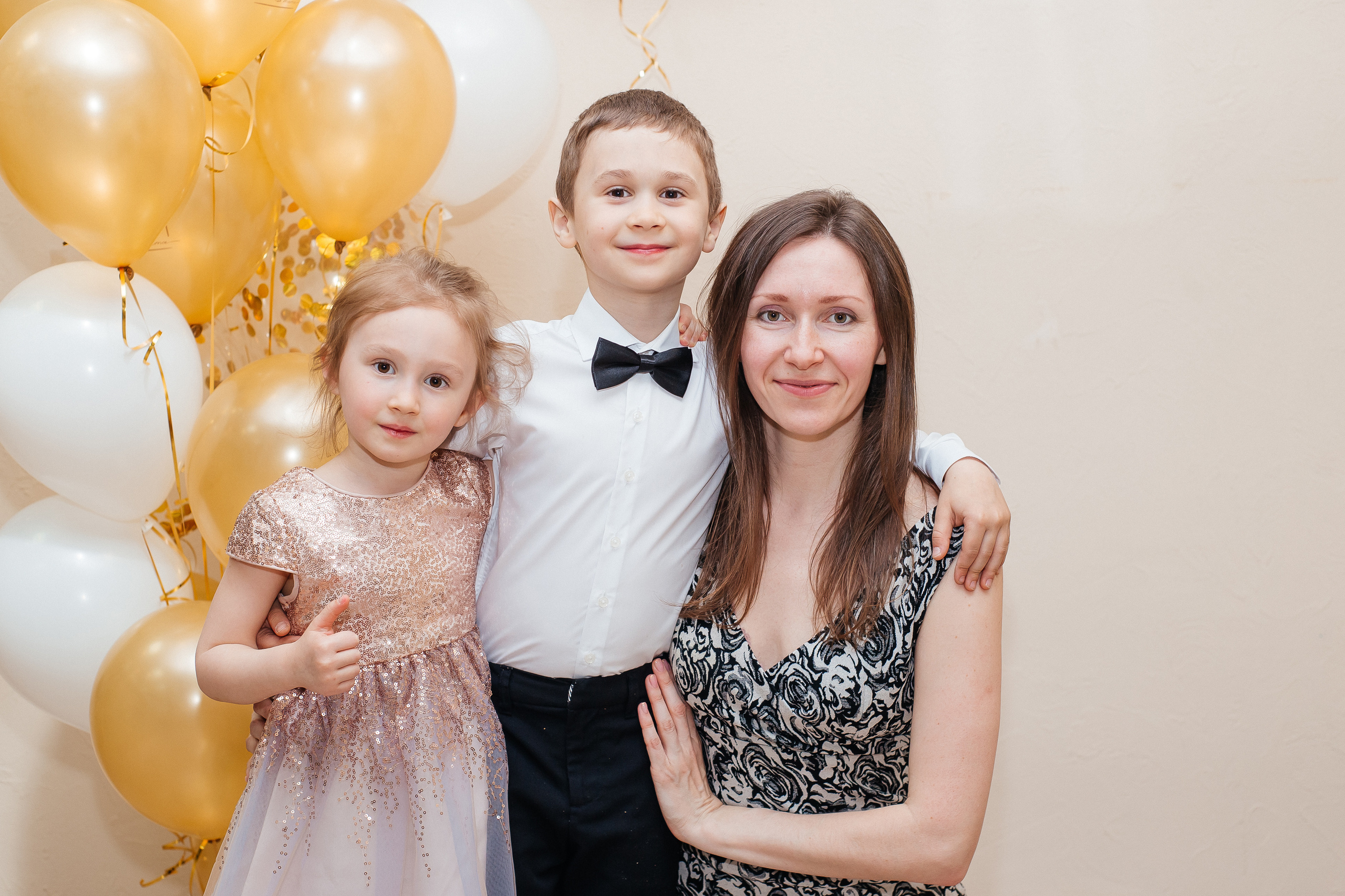 Фотосессия выпускного в детском саду «LaMama». Свадебный и портретный фотограф Летавина Наталия. Екатеринбург