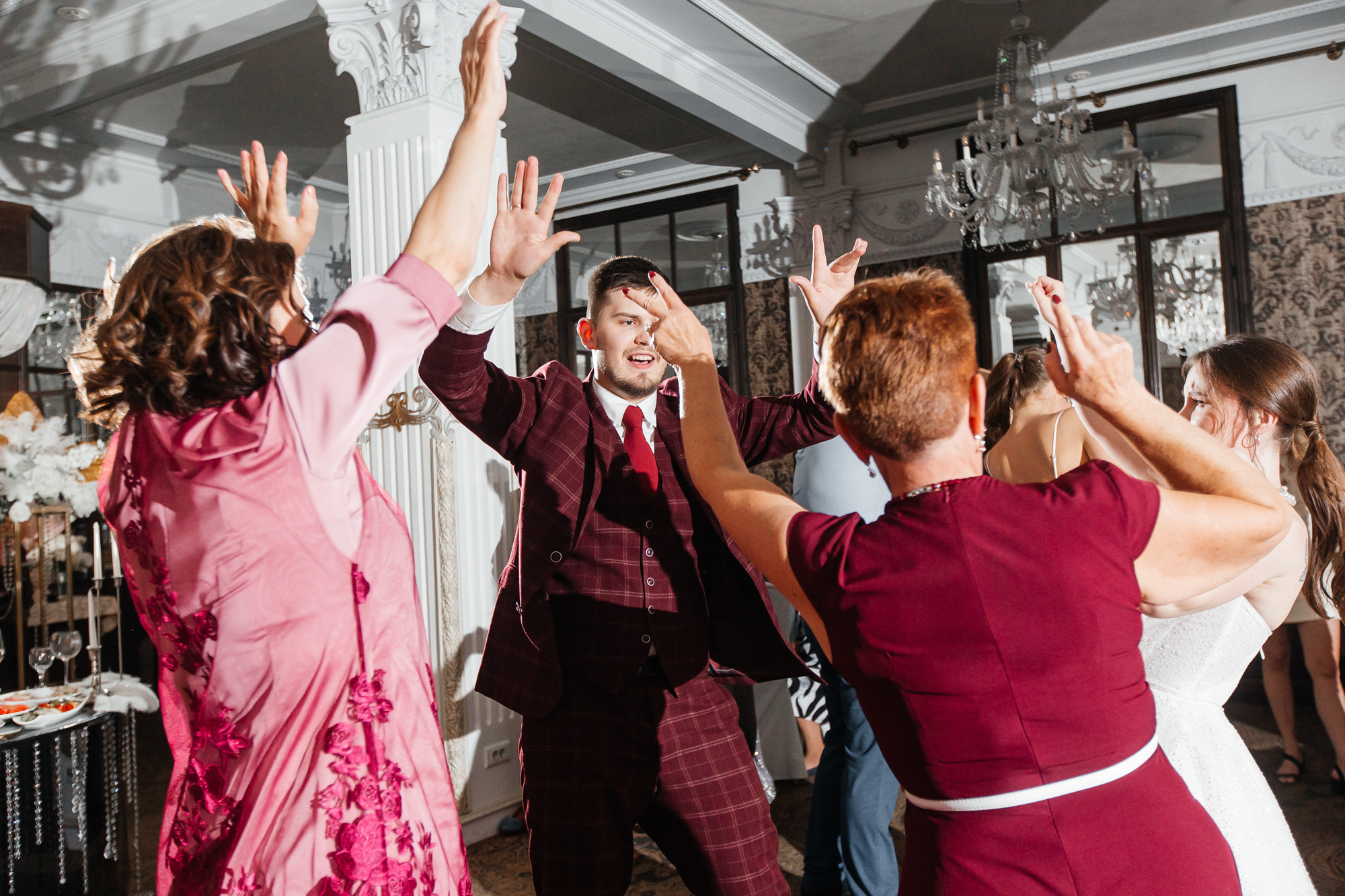 Свадьба Антона и Марии. Свадебный и портретный фотограф Летавина Наталия. Екатеринбург