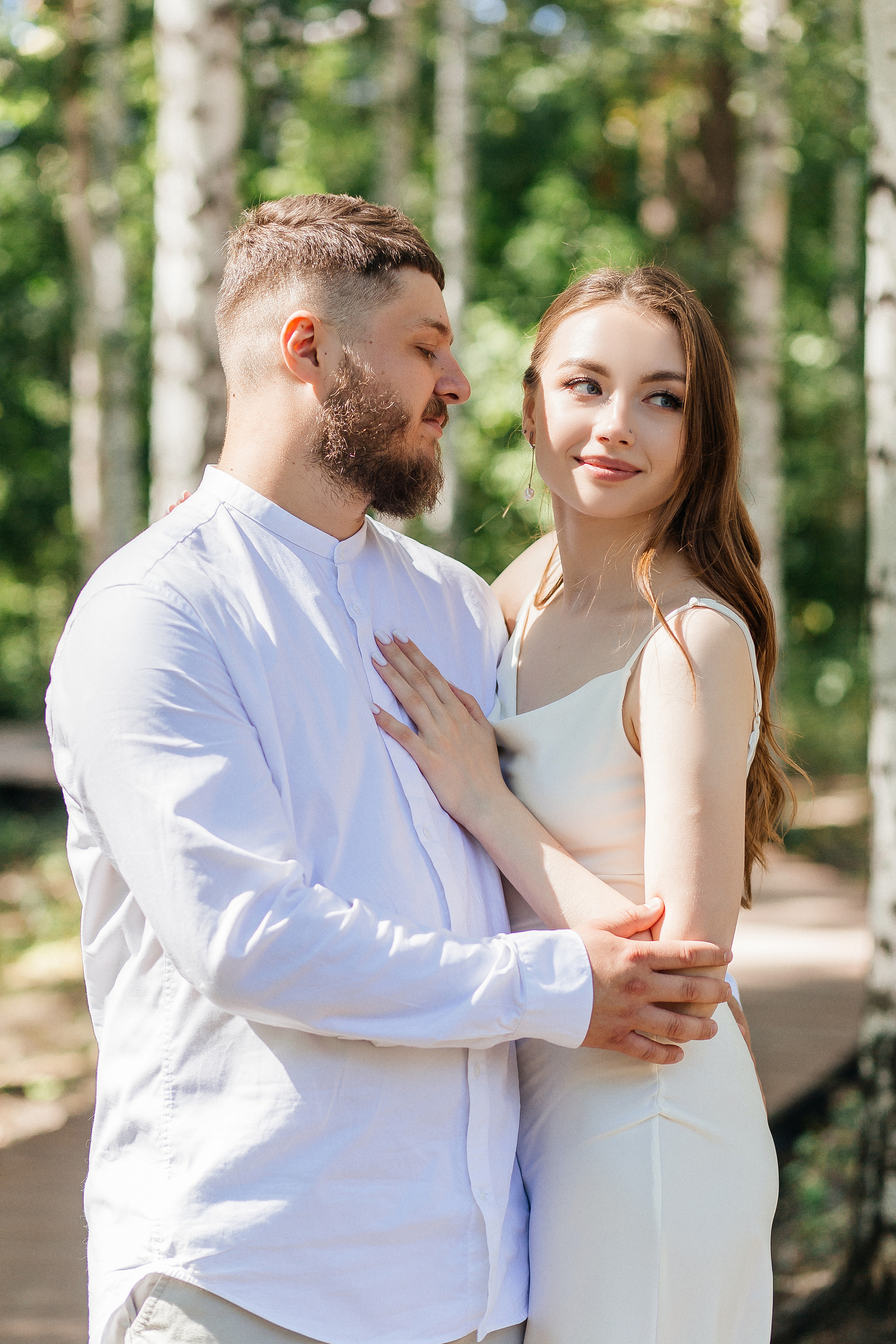 Свадебная прогулка Владимира и Виктории. Свадебный и портретный фотограф Летавина Наталия. Екатеринбург