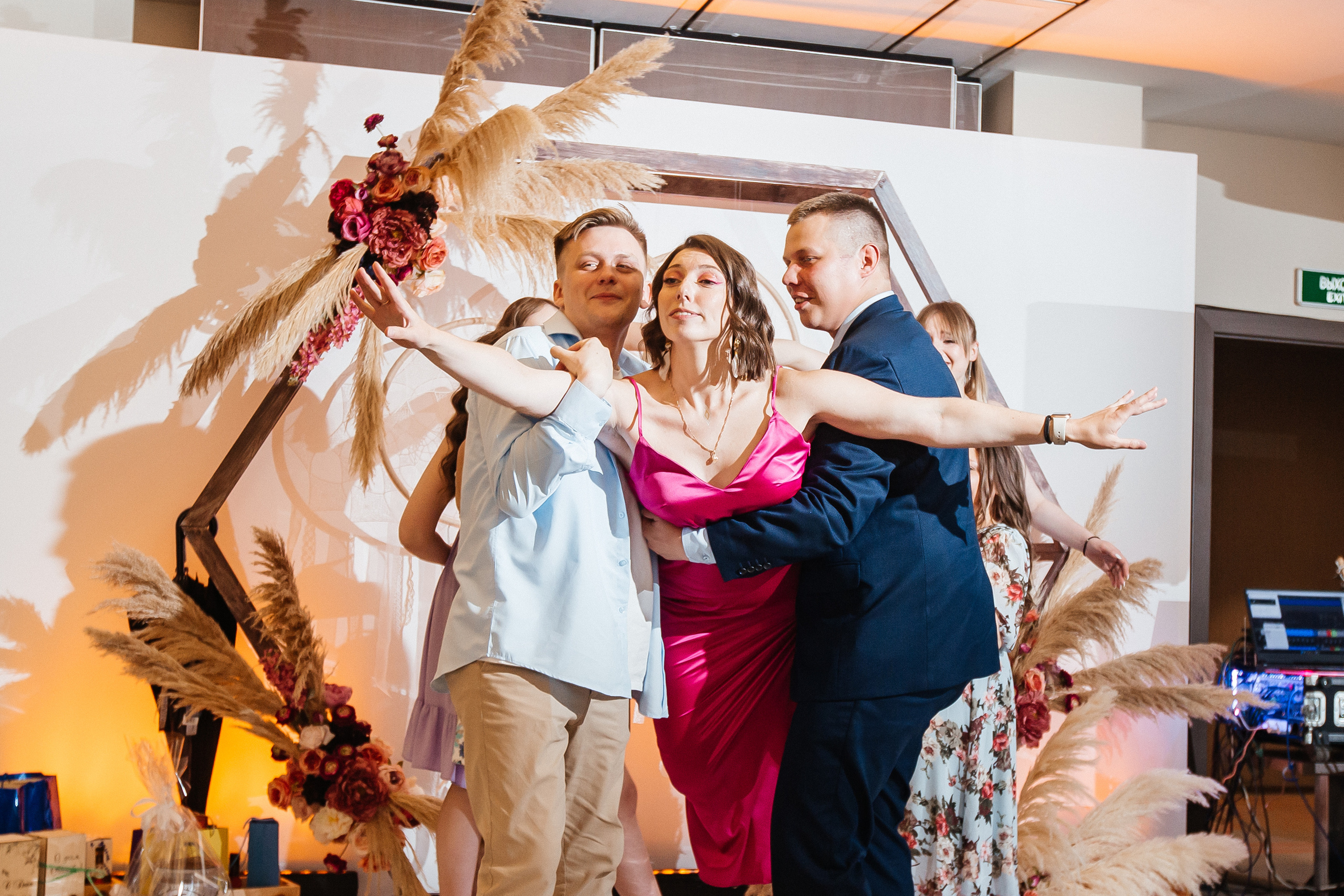 Свадьба Константина и Елены. Свадебный и портретный фотограф Летавина Наталия. Екатеринбург