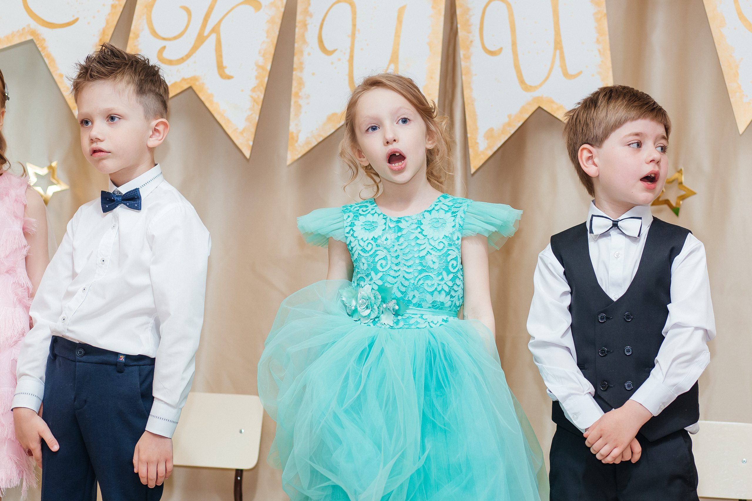 Фотосессия выпускного в детском саду «LaMama». Свадебный и портретный фотограф Летавина Наталия. Екатеринбург
