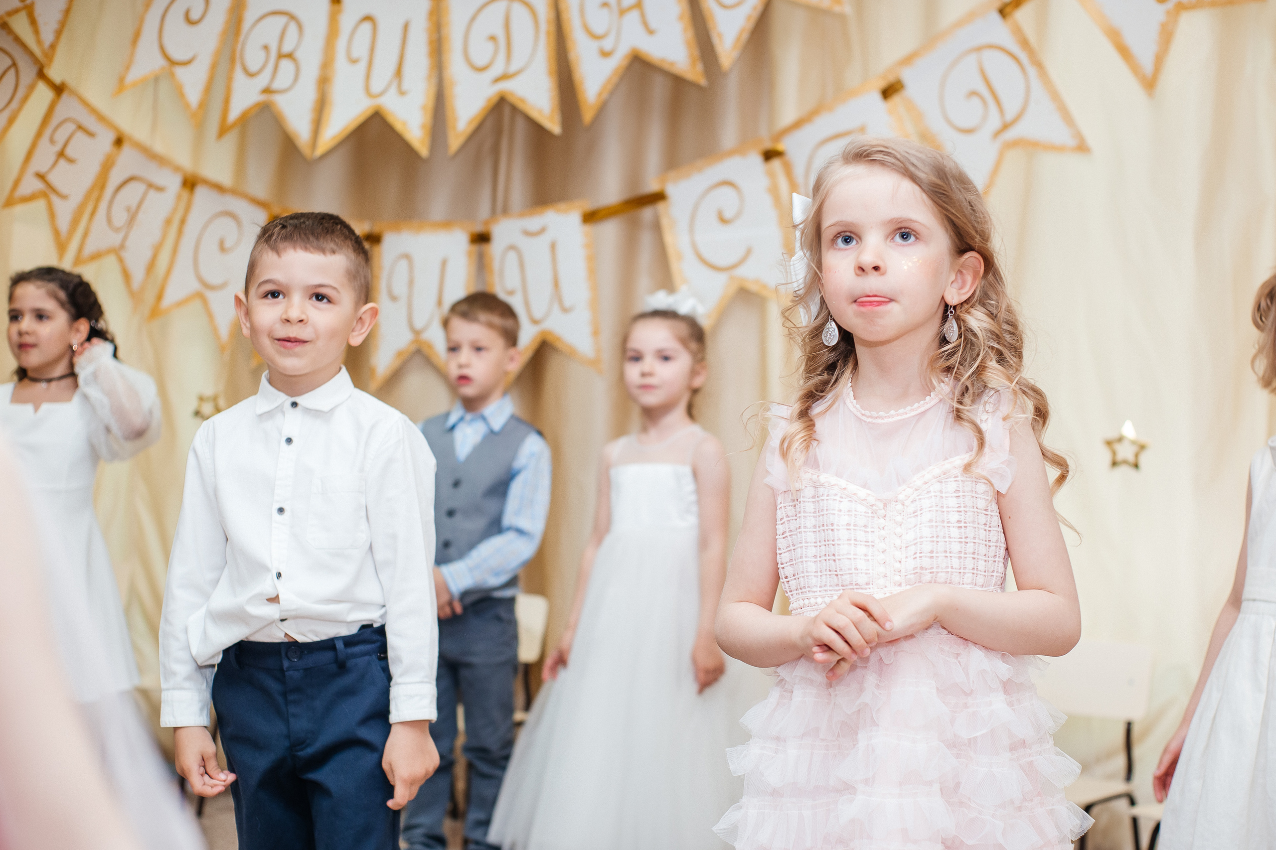 Фотосессия выпускного в детском саду «LaMama». Свадебный и портретный фотограф Летавина Наталия. Екатеринбург