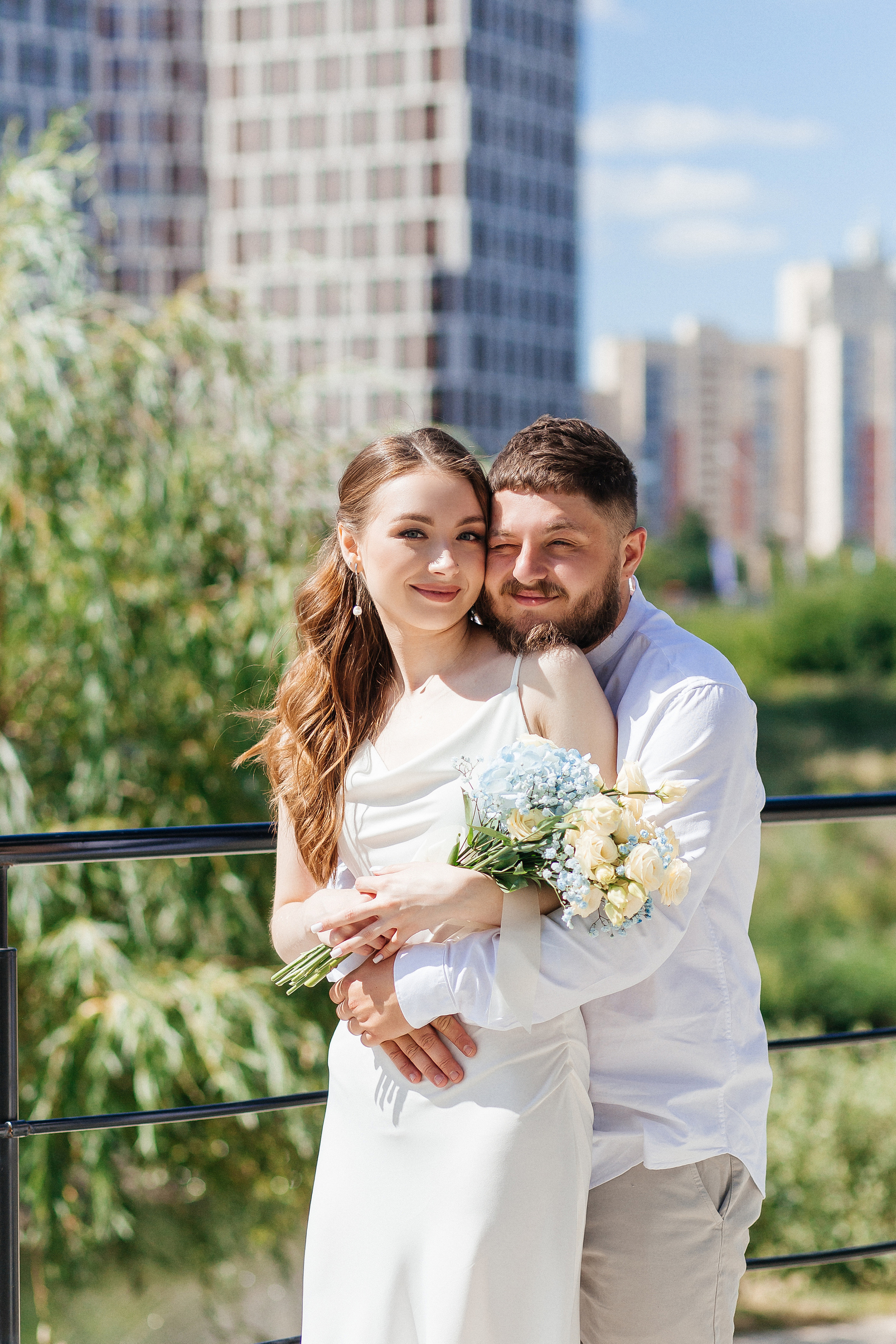 Свадебная прогулка Владимира и Виктории. Свадебный и портретный фотограф Летавина Наталия. Екатеринбург