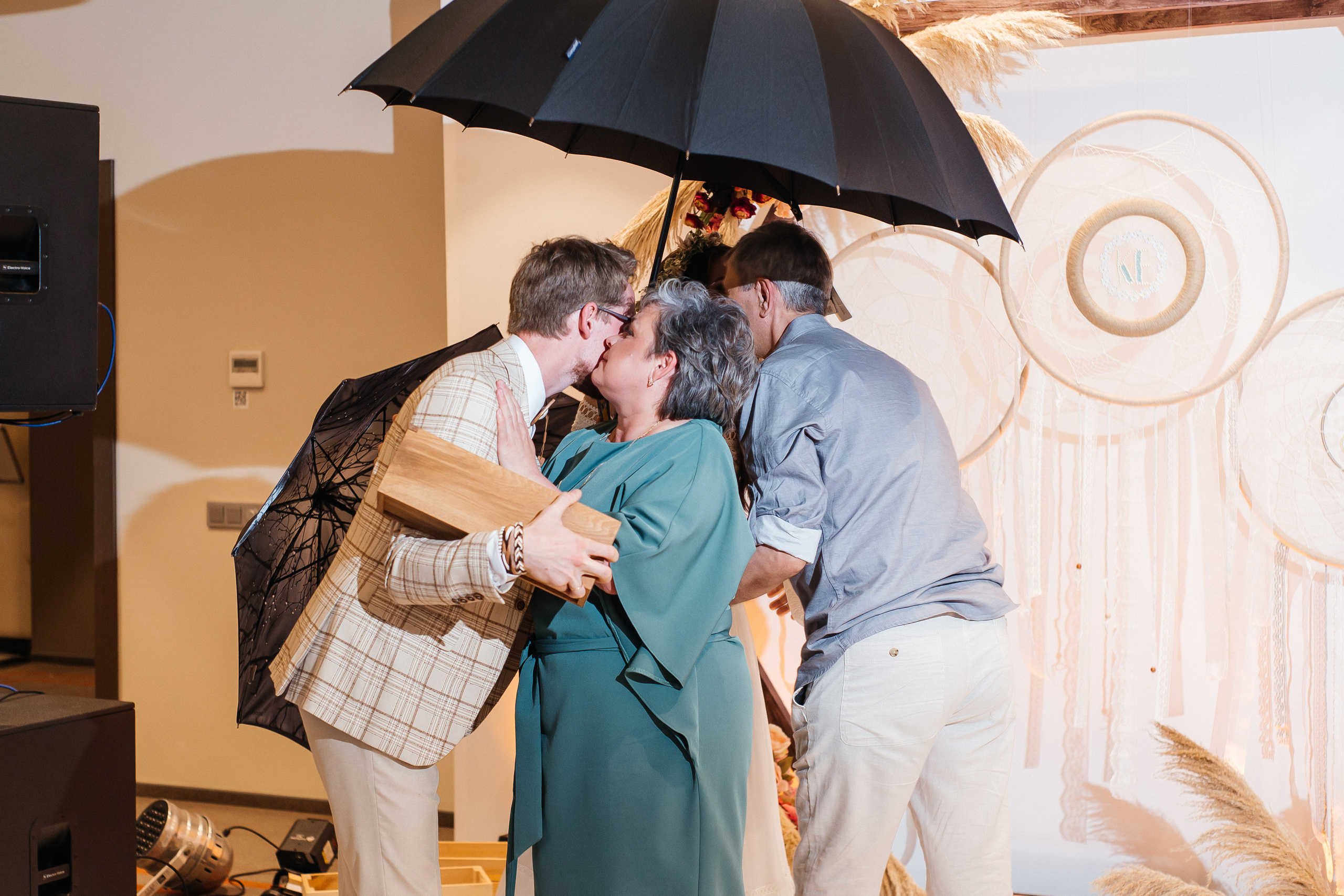 Свадьба Константина и Елены. Свадебный и портретный фотограф Летавина Наталия. Екатеринбург