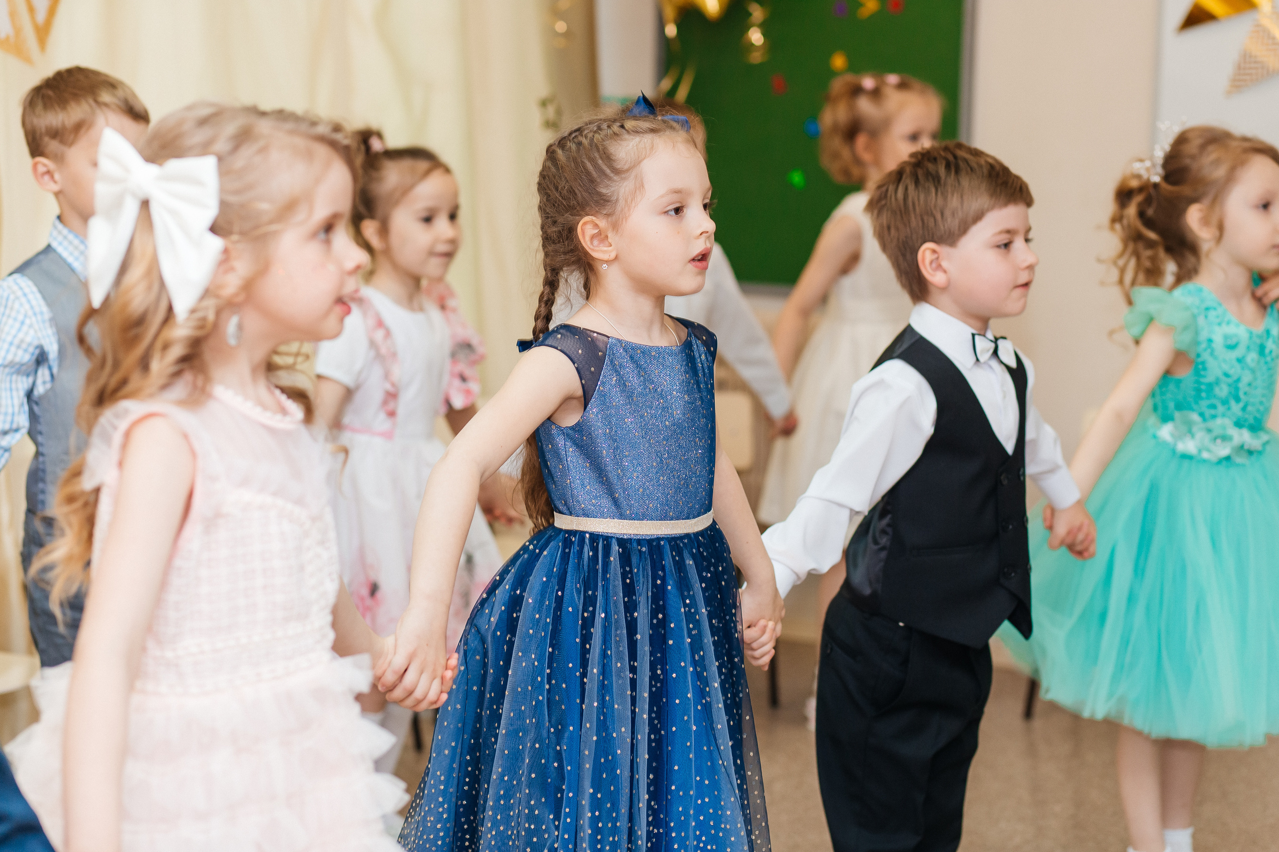 Фотосессия выпускного в детском саду «LaMama». Свадебный и портретный фотограф Летавина Наталия. Екатеринбург