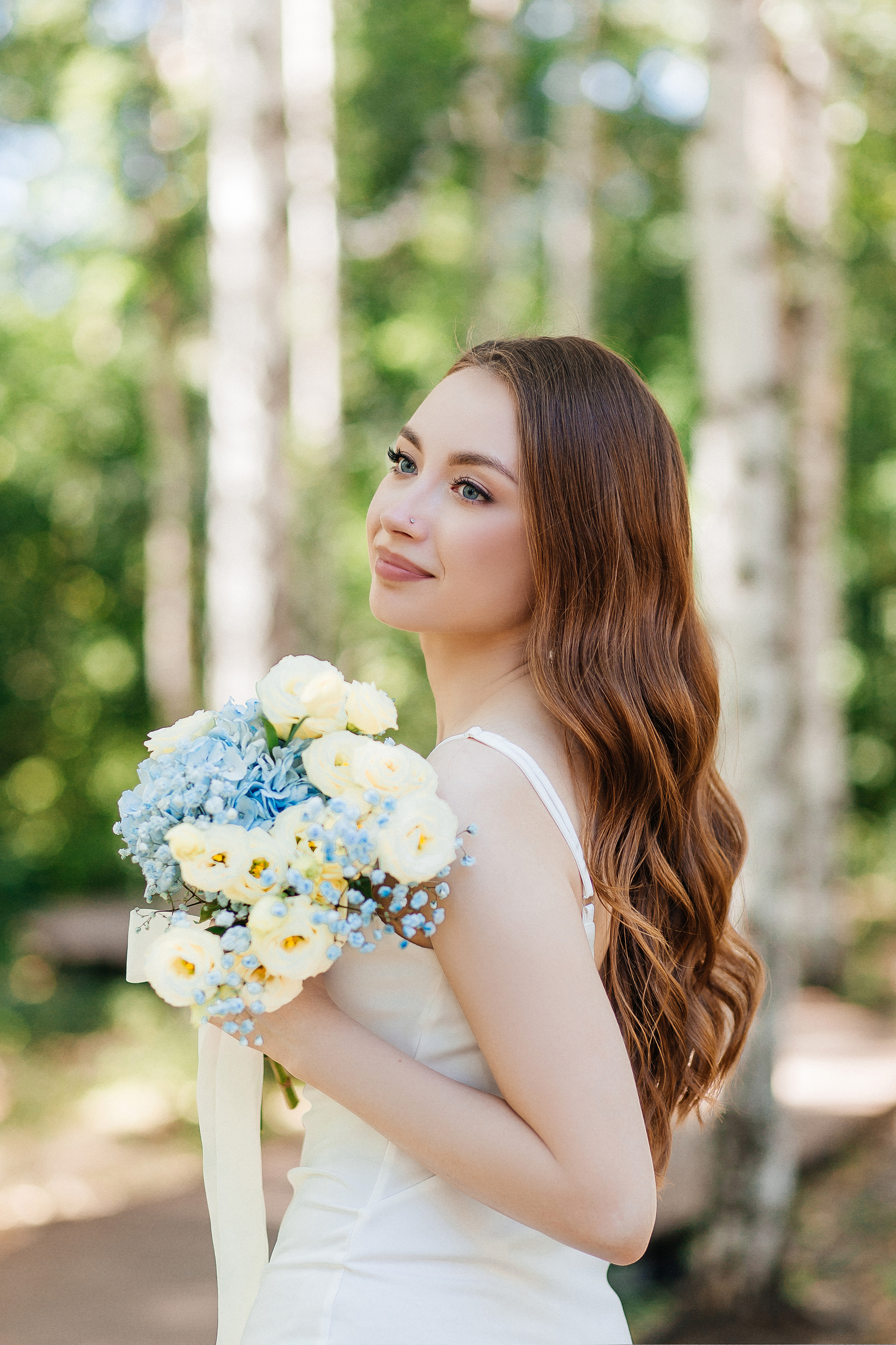 Свадебная прогулка Владимира и Виктории. Свадебный и портретный фотограф Летавина Наталия. Екатеринбург