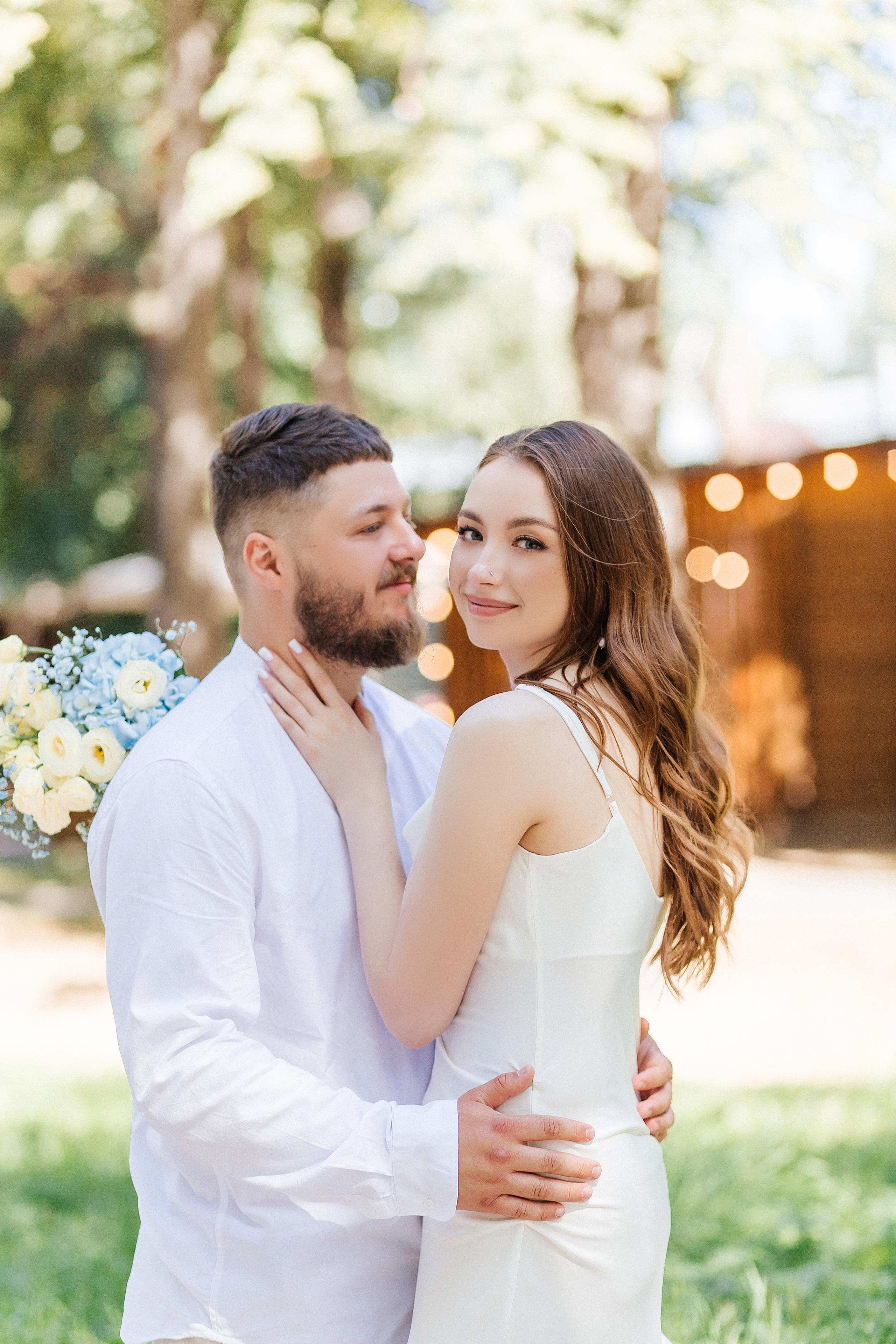 Свадебная прогулка Владимира и Виктории. Свадебный и портретный фотограф Летавина Наталия. Екатеринбург