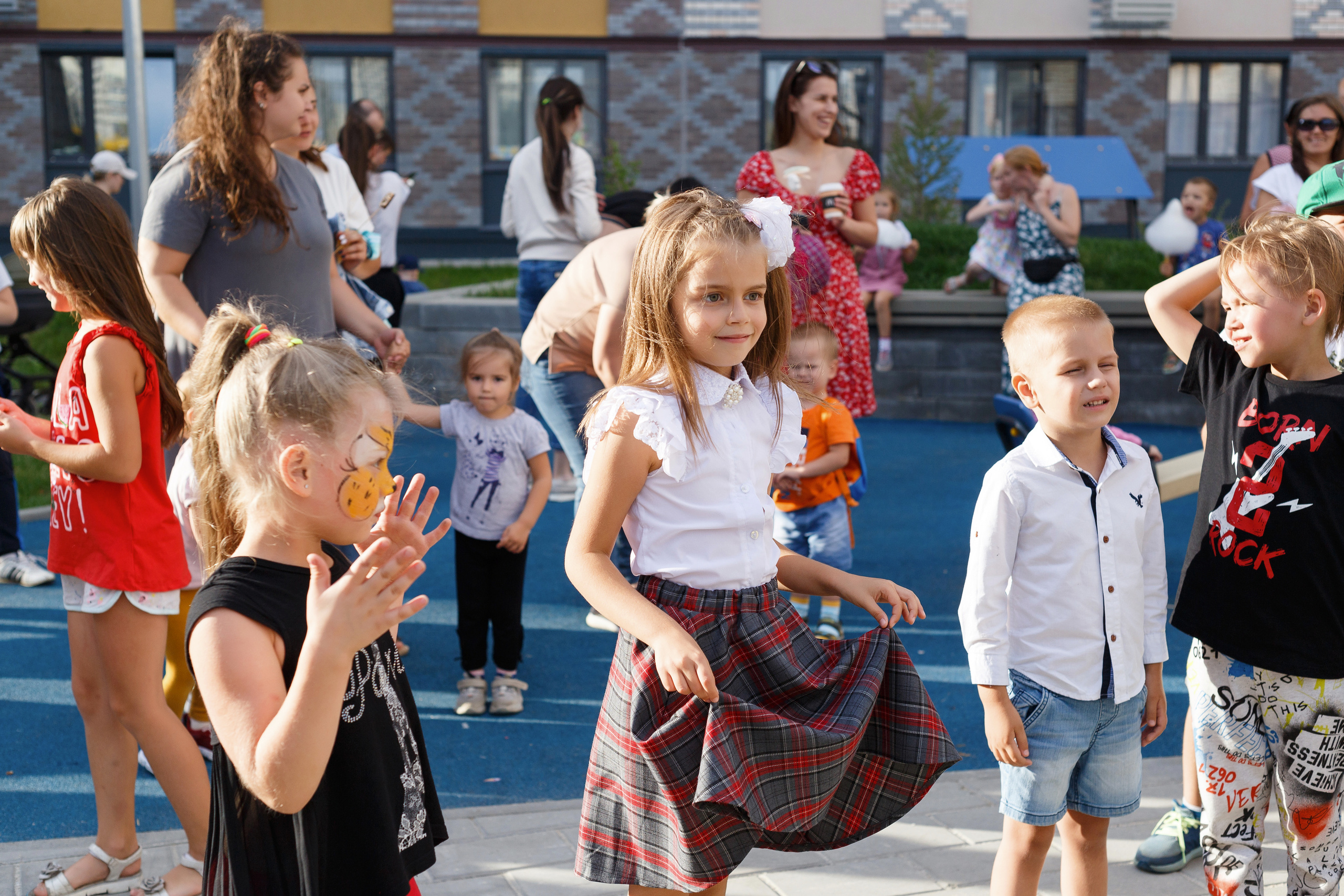 Репортажная фотосессия «День двора». Свадебный и портретный фотограф Летавина Наталия. Екатеринбург