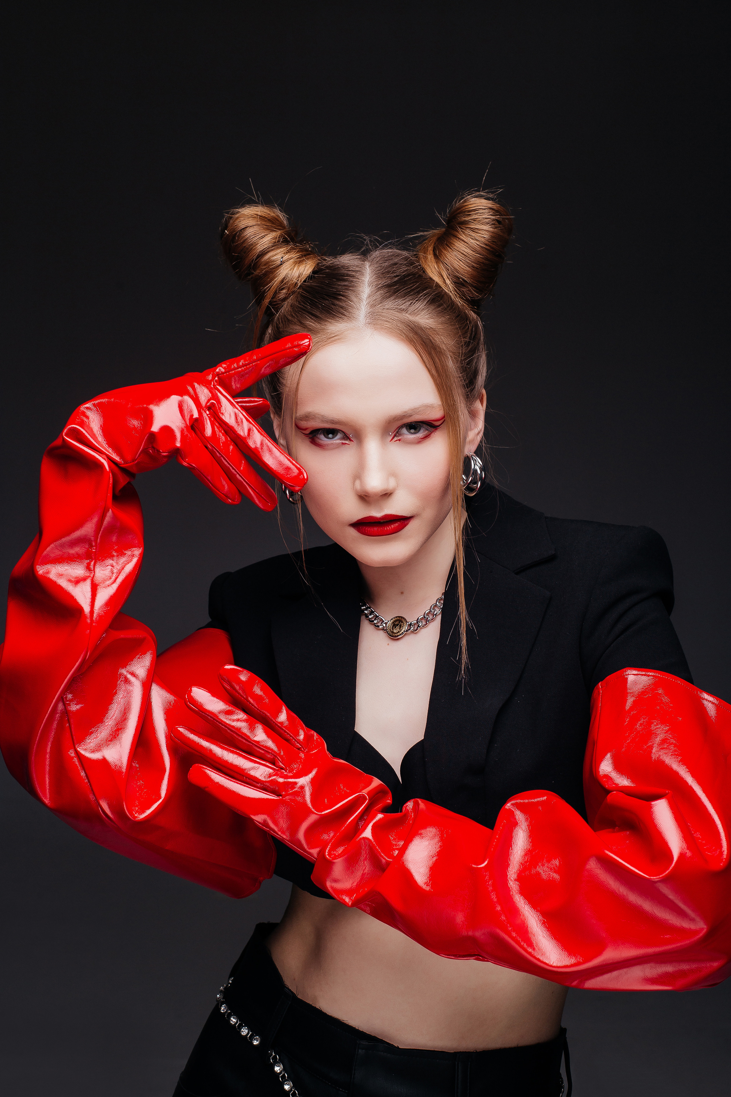 Студийная фотосессия Елизаветы. Свадебный и портретный фотограф Летавина Наталия. Екатеринбург