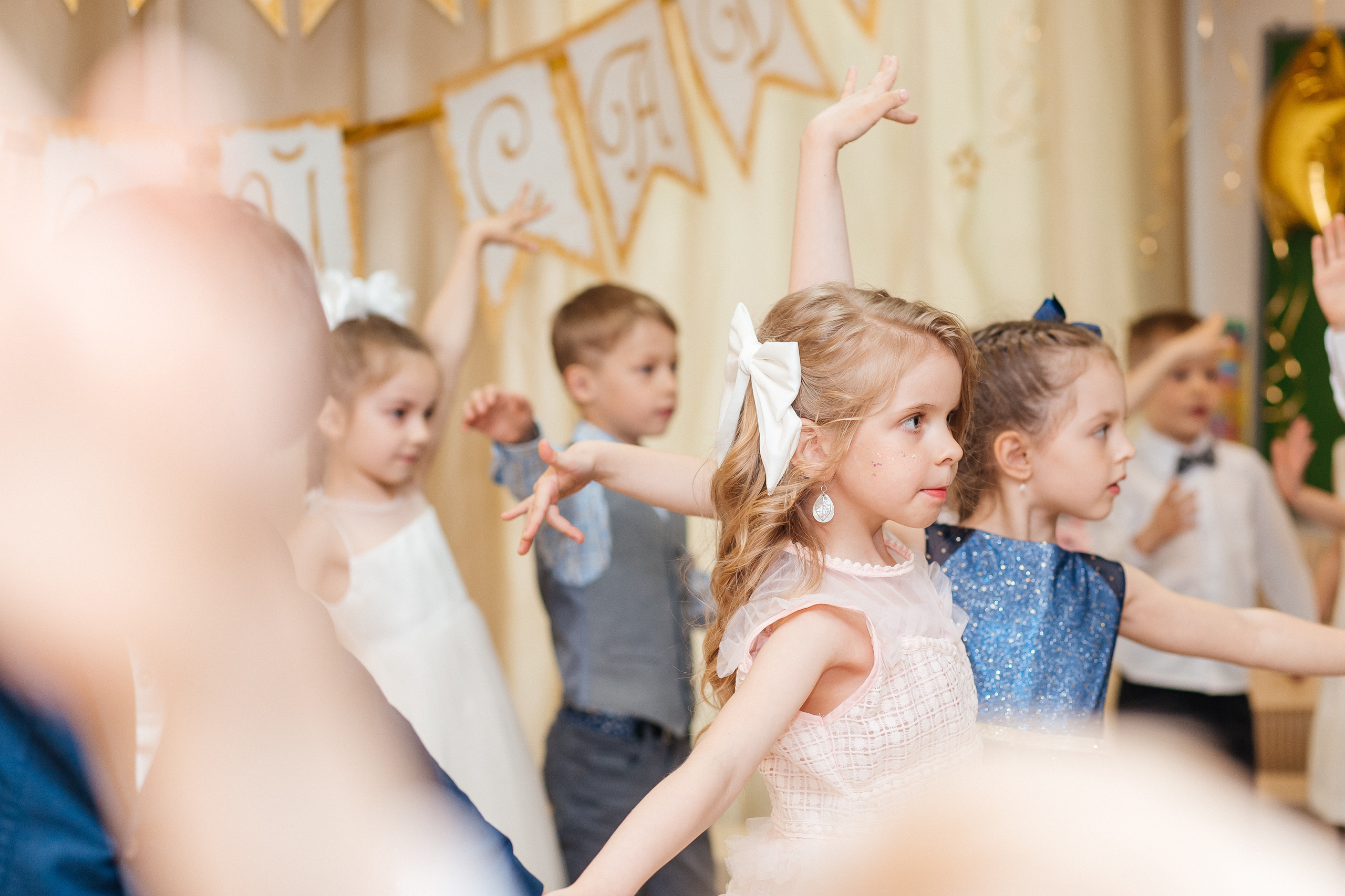 Фотосессия выпускного в детском саду «LaMama». Свадебный и портретный фотограф Летавина Наталия. Екатеринбург