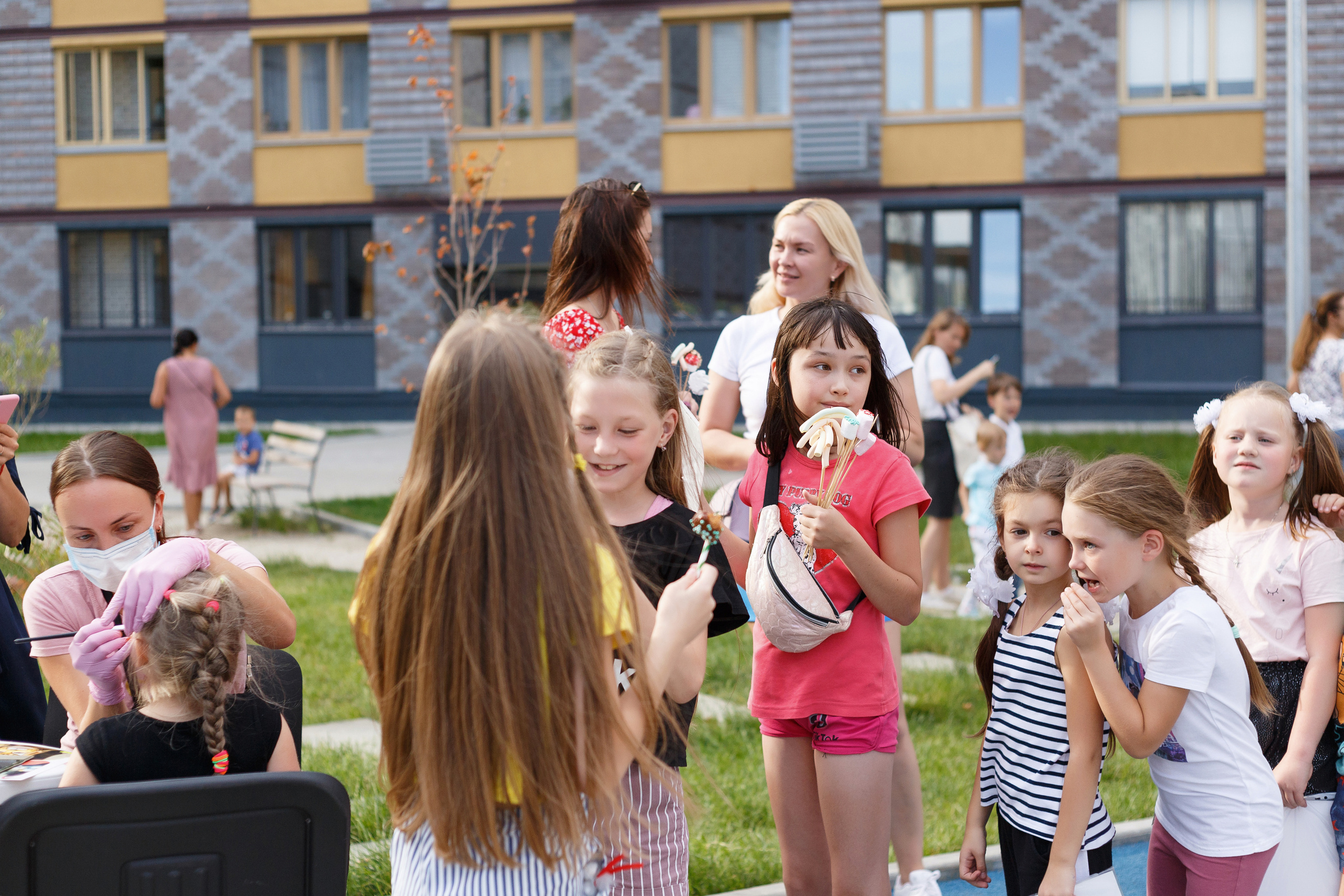 Репортажная фотосессия «День двора». Свадебный и портретный фотограф Летавина Наталия. Екатеринбург