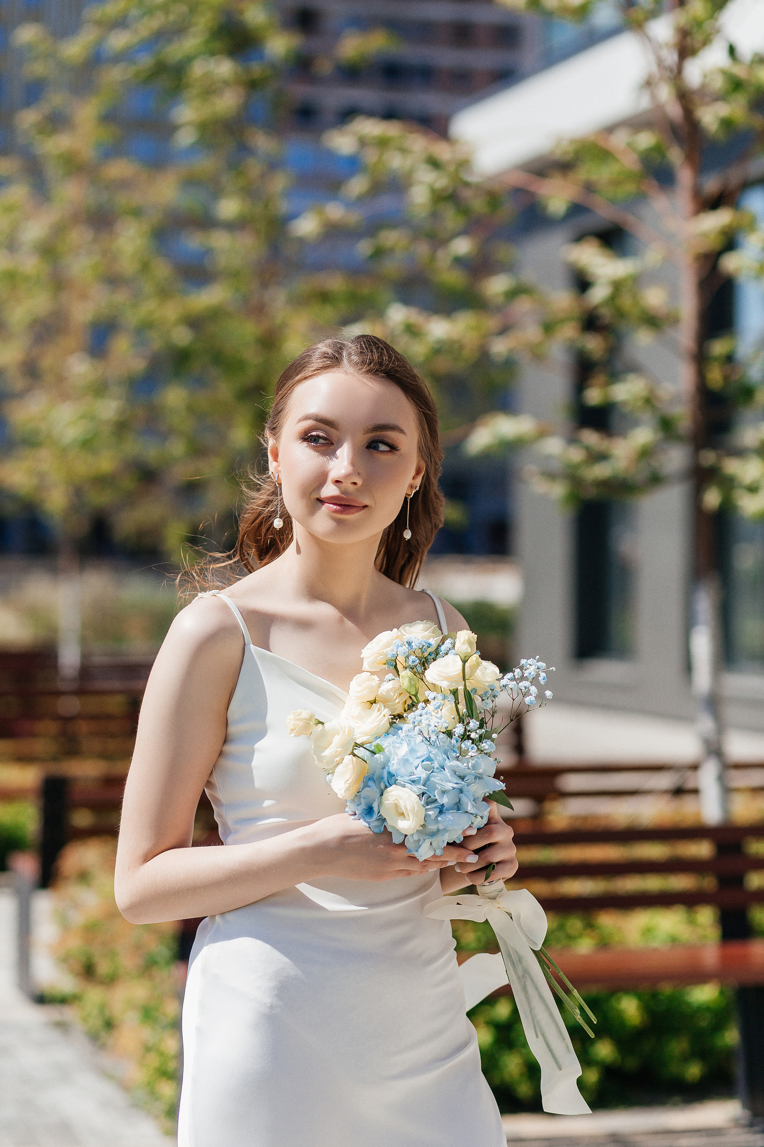 Свадебная прогулка Владимира и Виктории. Свадебный и портретный фотограф Летавина Наталия. Екатеринбург