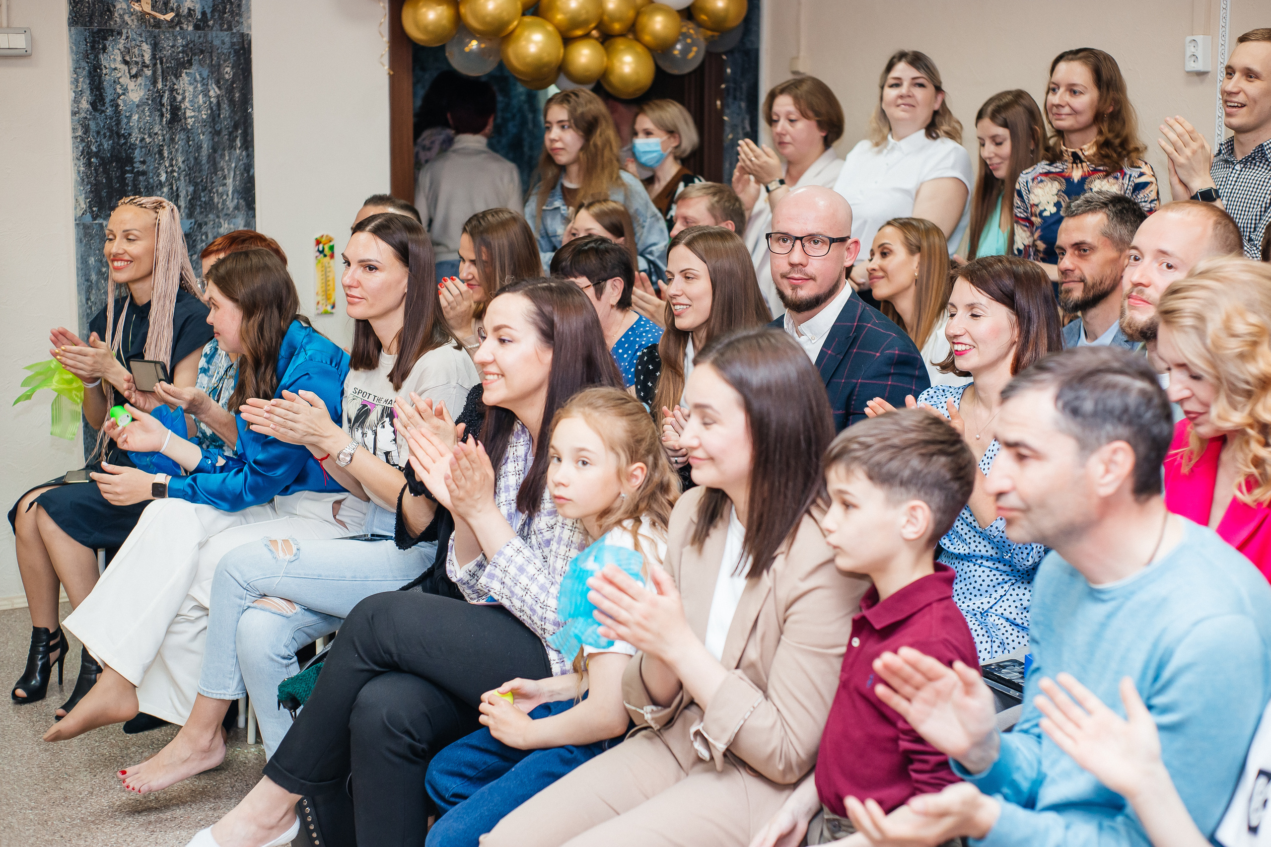 Фотосессия выпускного в детском саду «LaMama». Свадебный и портретный фотограф Летавина Наталия. Екатеринбург