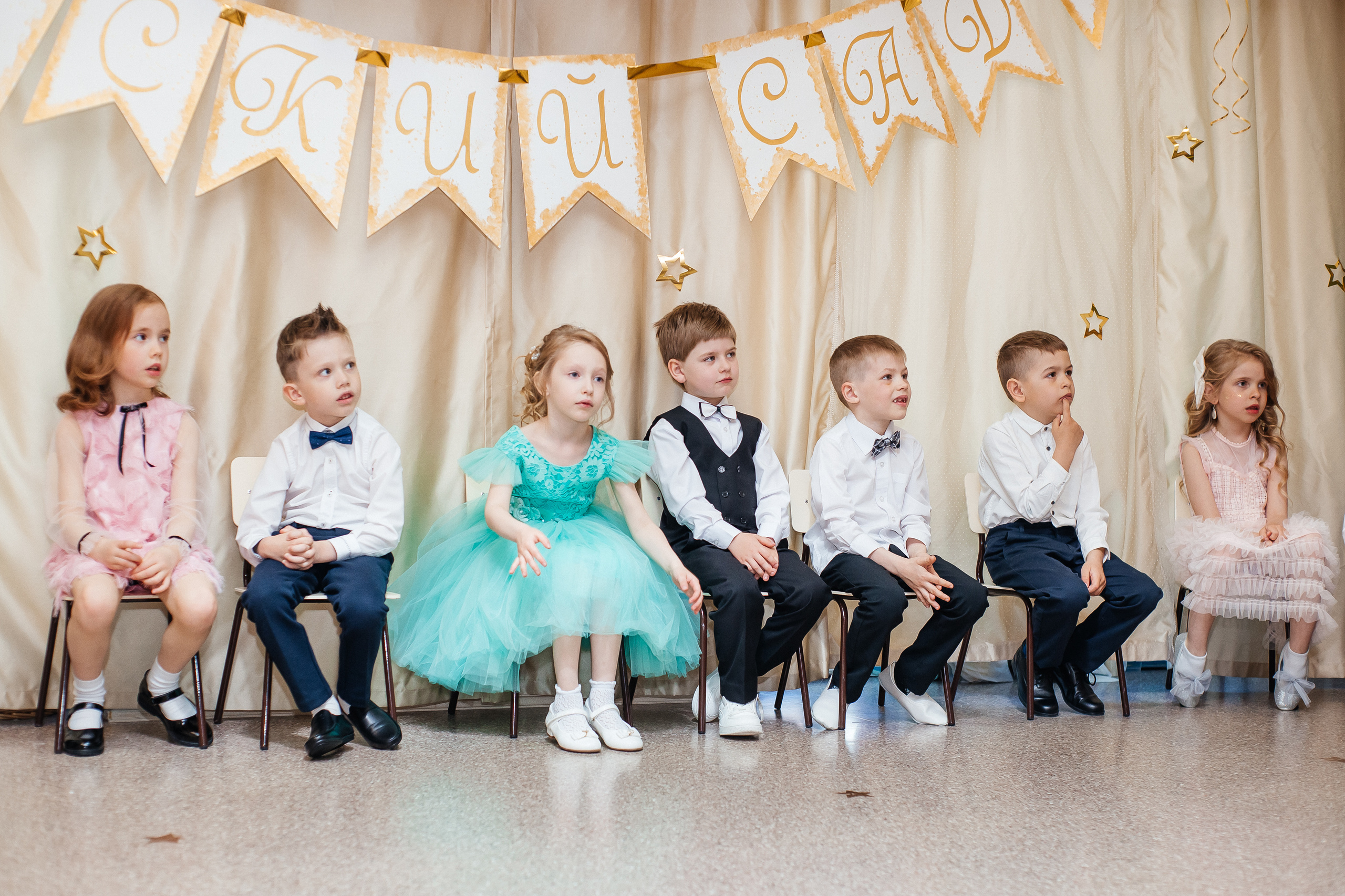 Фотосессия выпускного в детском саду «LaMama». Свадебный и портретный фотограф Летавина Наталия. Екатеринбург