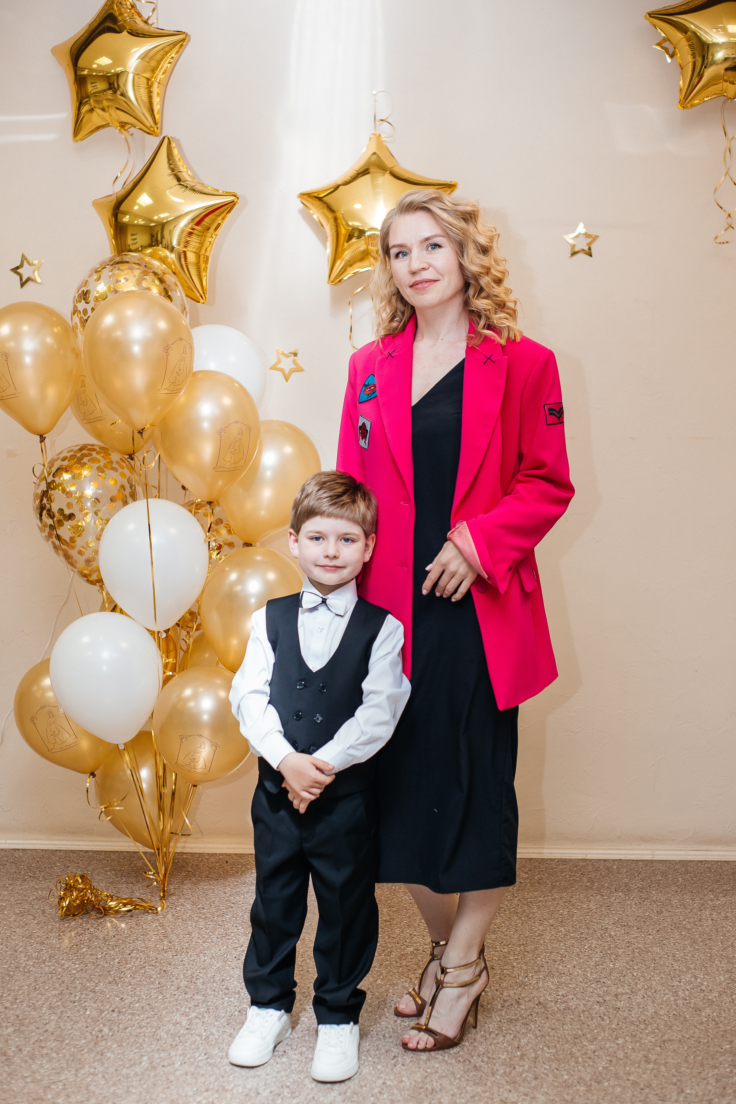 Фотосессия выпускного в детском саду «LaMama». Свадебный и портретный фотограф Летавина Наталия. Екатеринбург