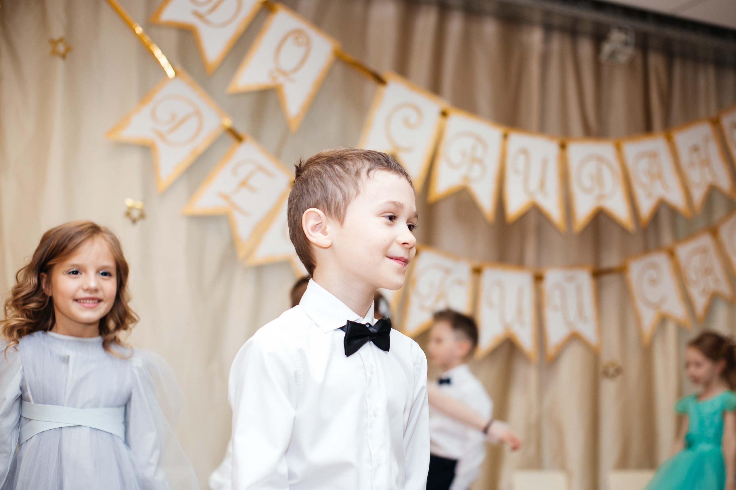 Фотосессия выпускного в детском саду «LaMama». Свадебный и портретный фотограф Летавина Наталия. Екатеринбург