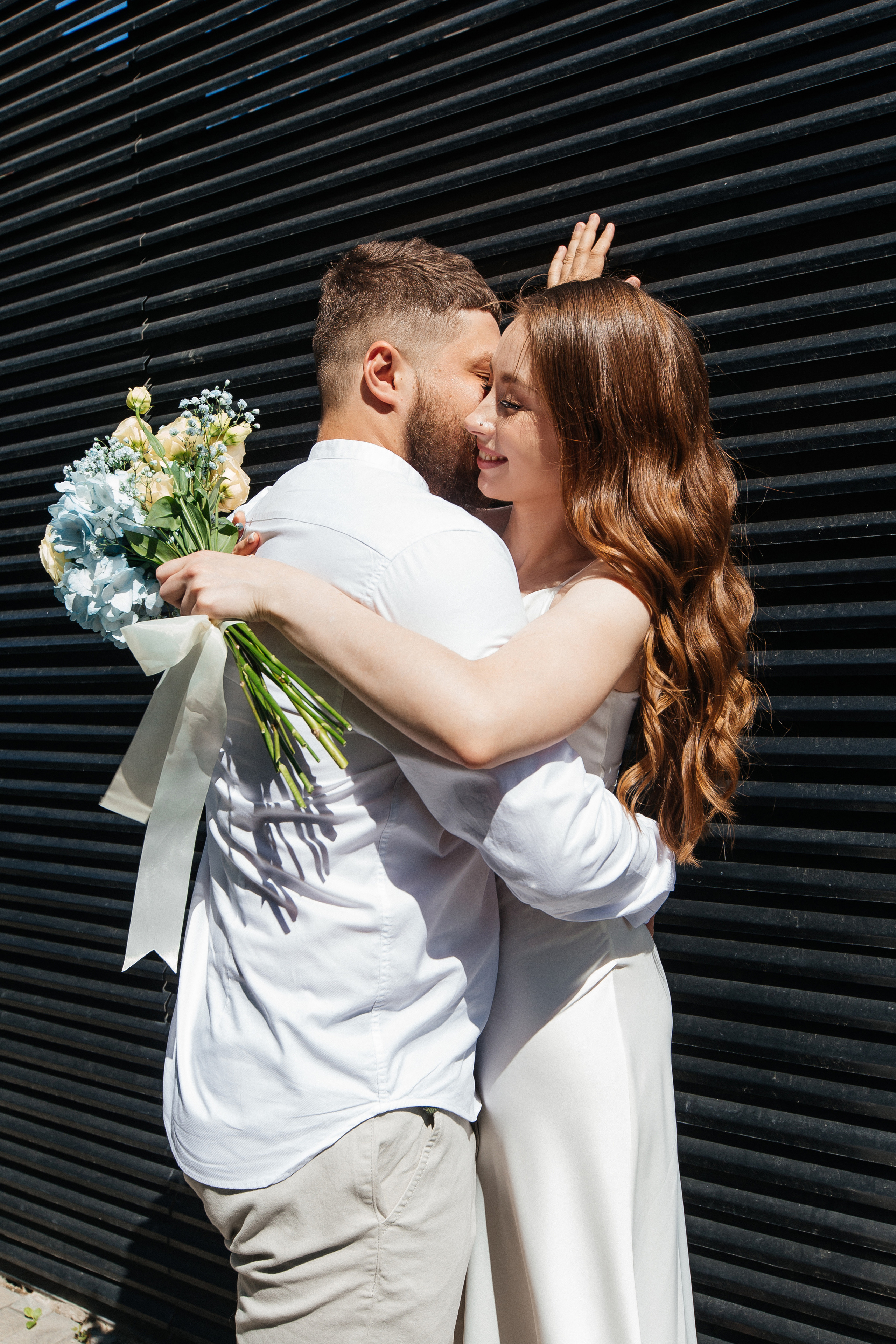 Свадебная прогулка Владимира и Виктории. Свадебный и портретный фотограф Летавина Наталия. Екатеринбург