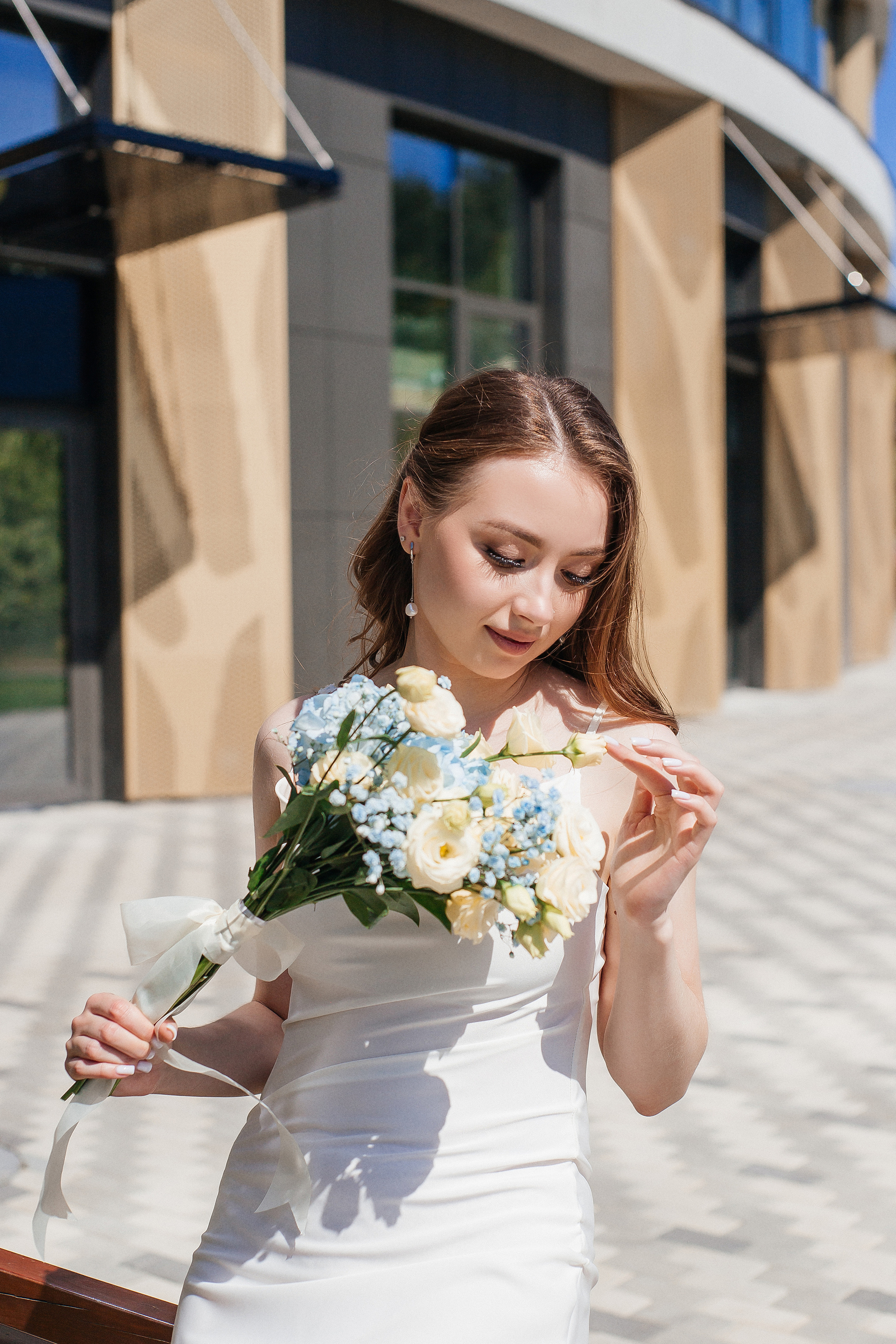 Свадебная прогулка Владимира и Виктории. Свадебный и портретный фотограф Летавина Наталия. Екатеринбург