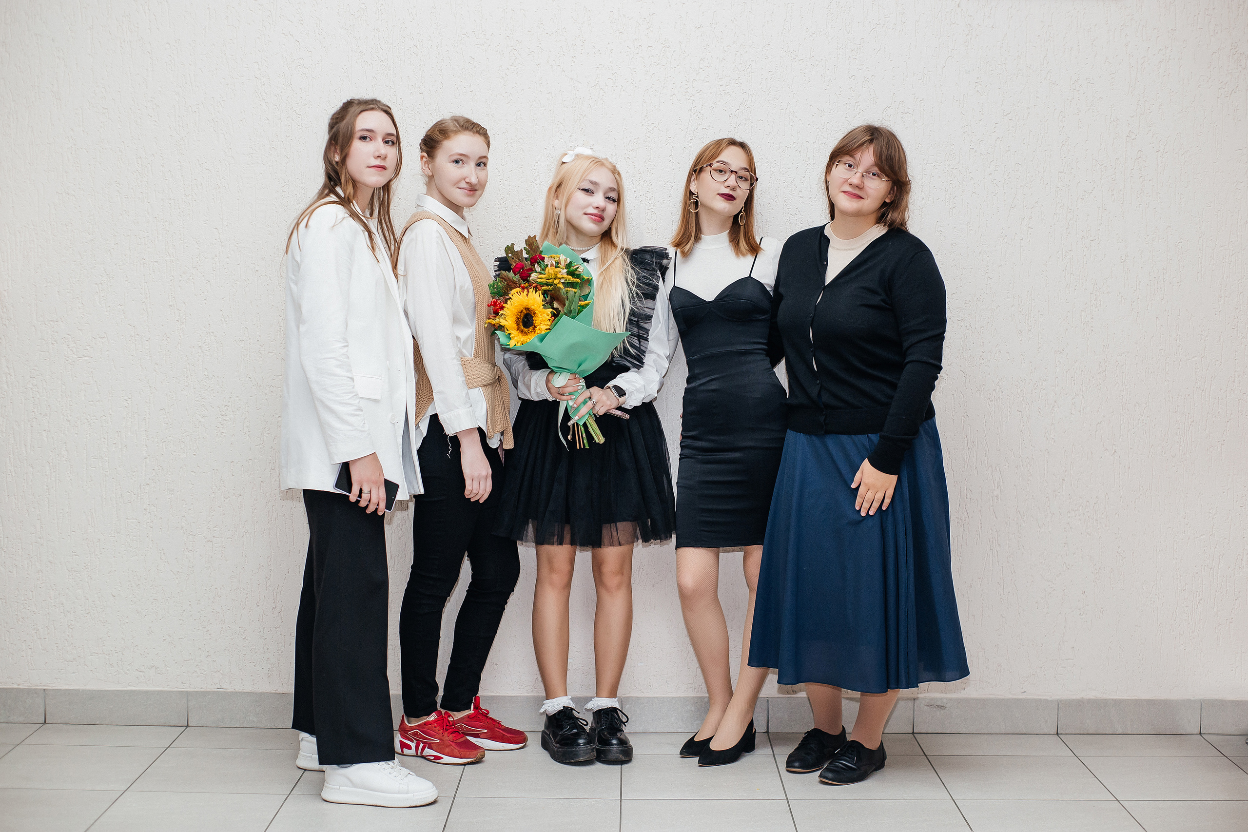 Школьный фоторепортаж «1 сентября» в 11 классе. Свадебный и портретный фотограф Летавина Наталия. Екатеринбург